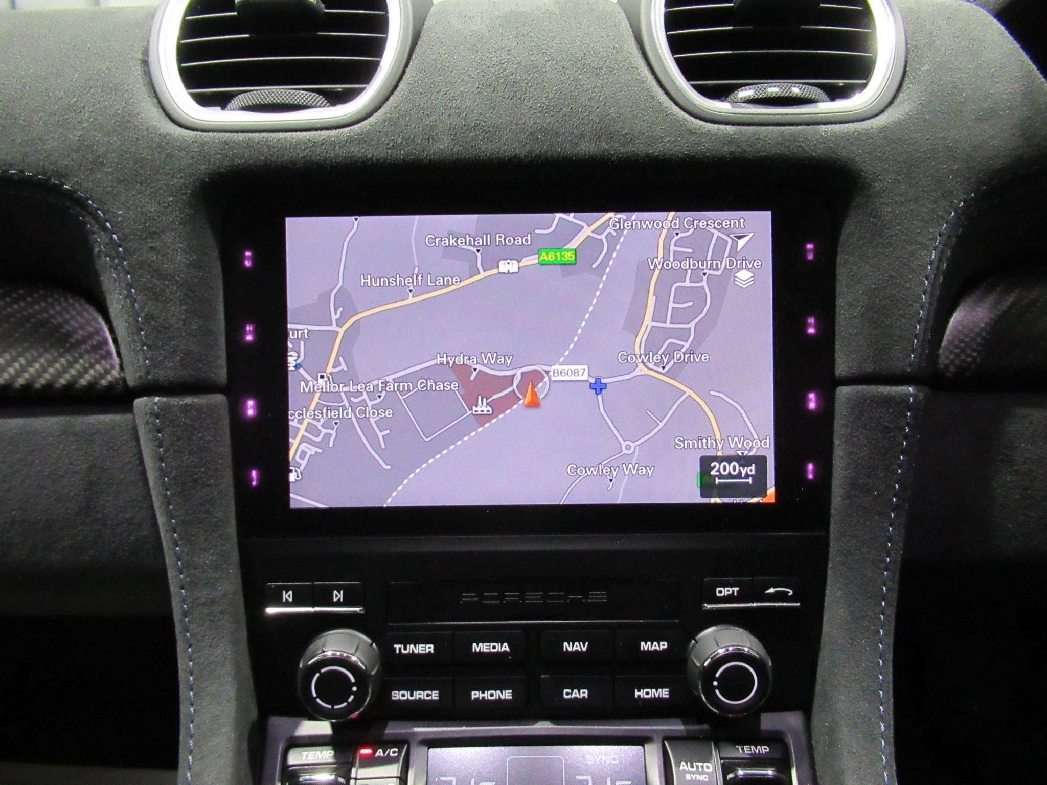 Porsche 718 Cayman - Image 57