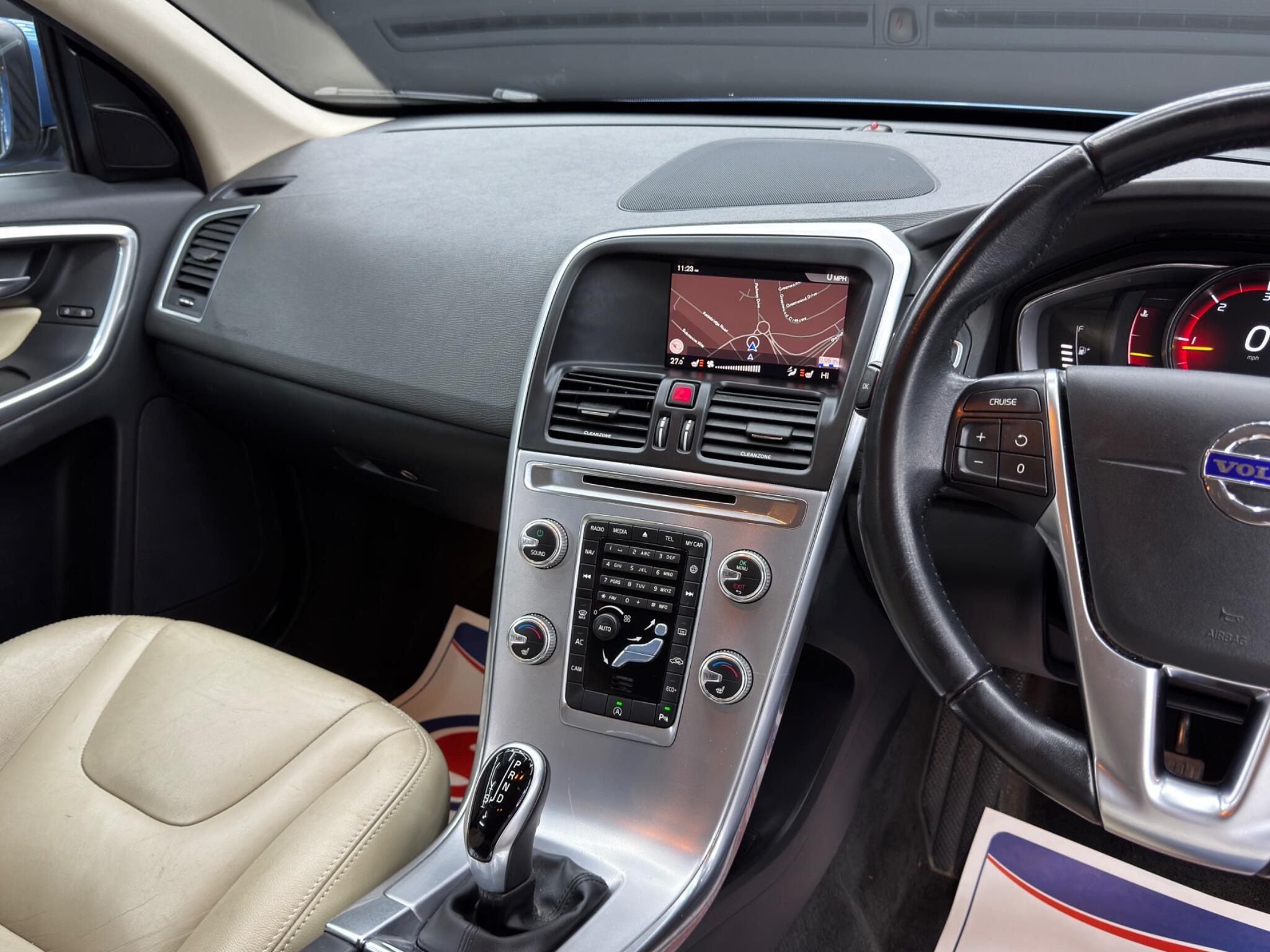 Volvo XC60 - Image 23