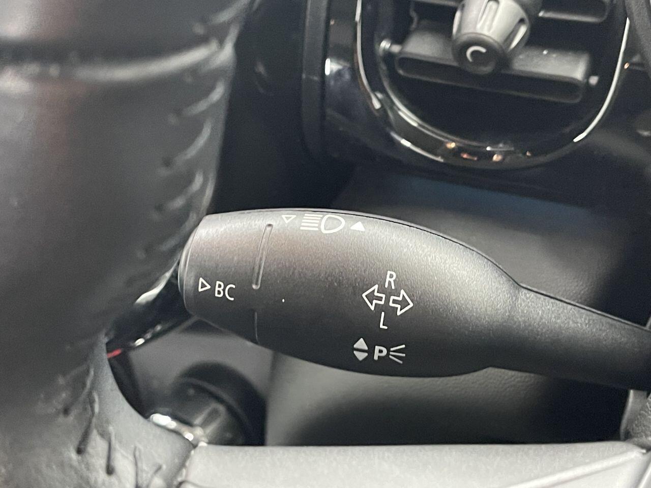 MINI Hatch - Image 32