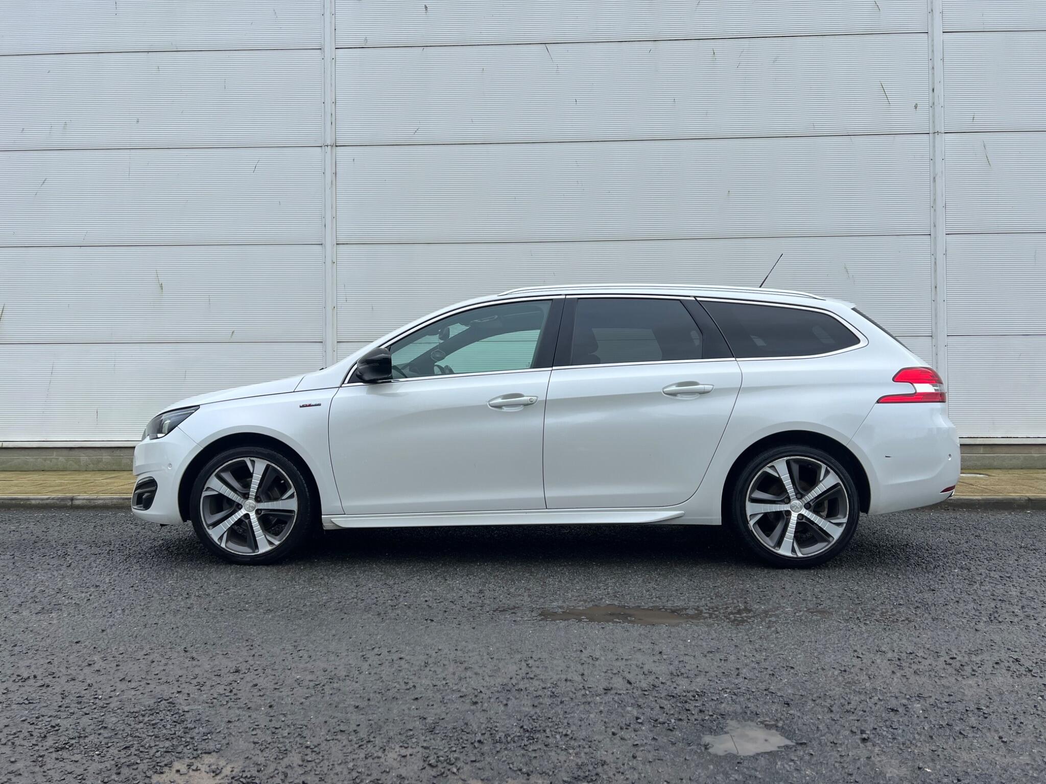 Peugeot 308 SW - Image 27