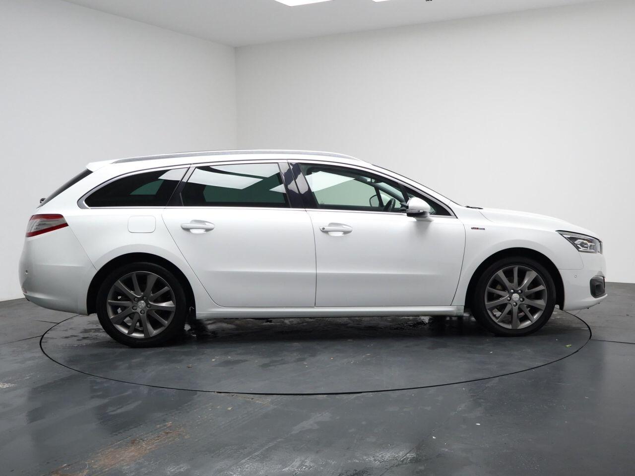 Peugeot 508 SW - Image 14