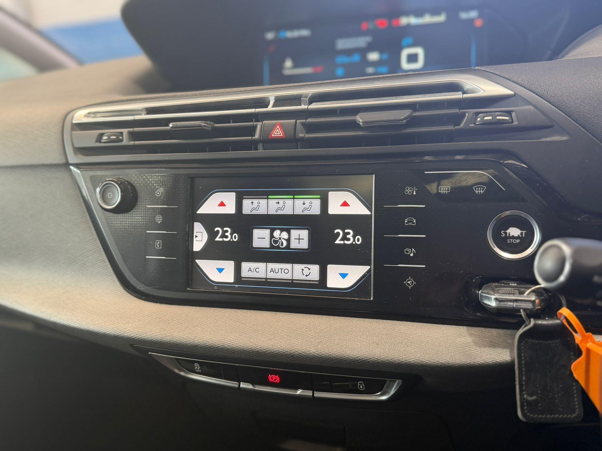 Citroen Grand C4 Picasso - Image 17