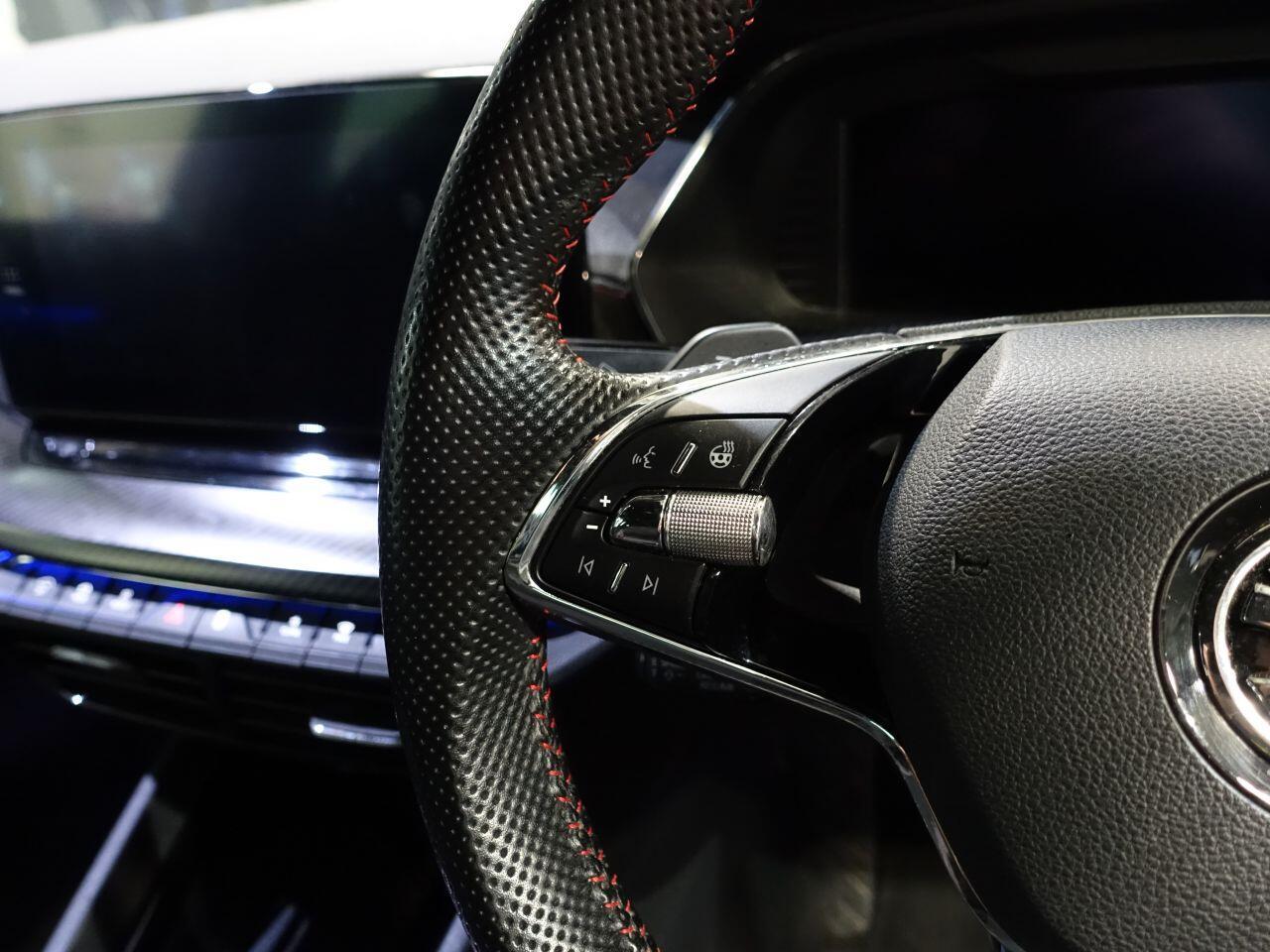 Skoda Octavia - Image 25