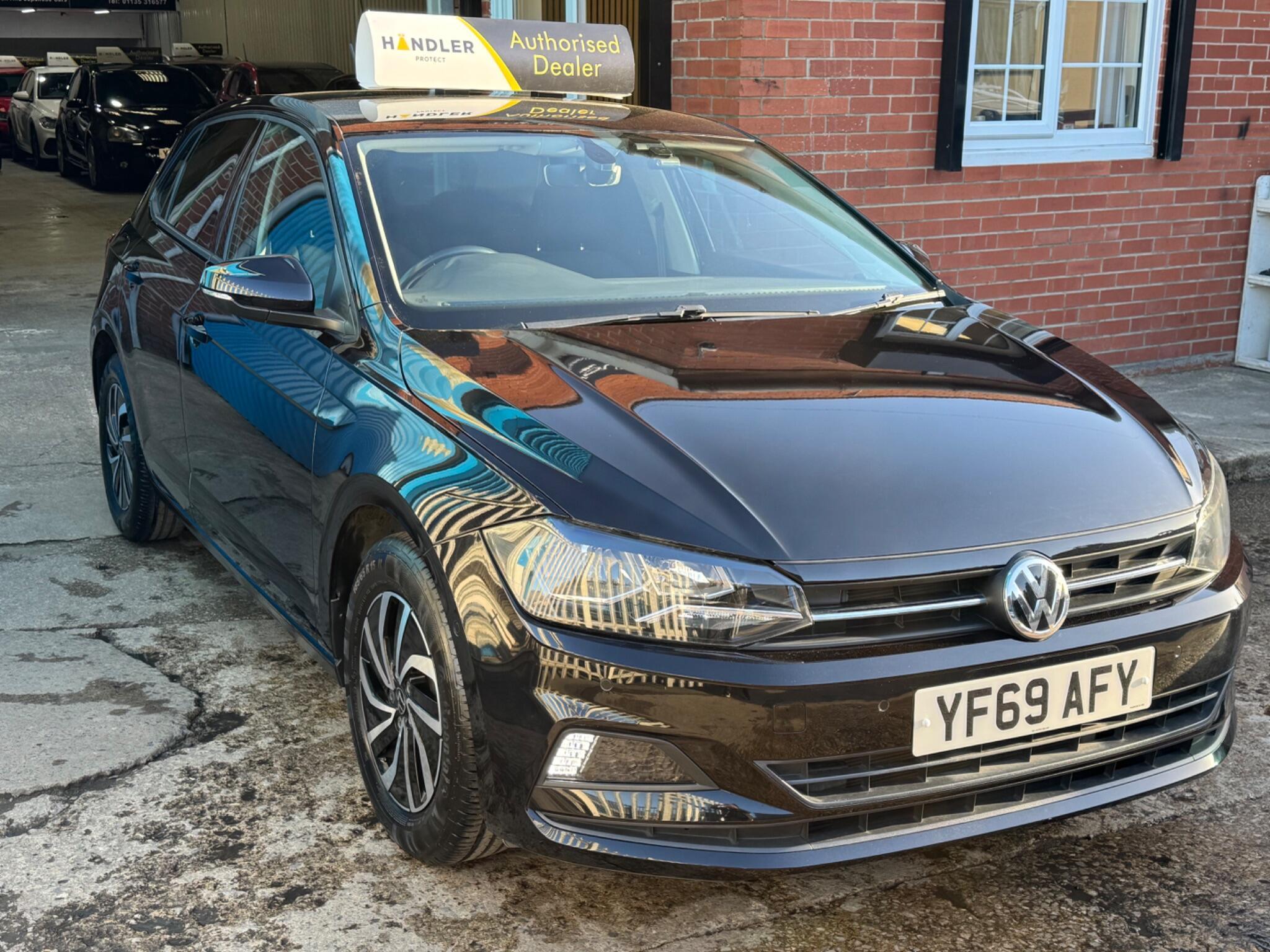 Volkswagen Polo - Image 8