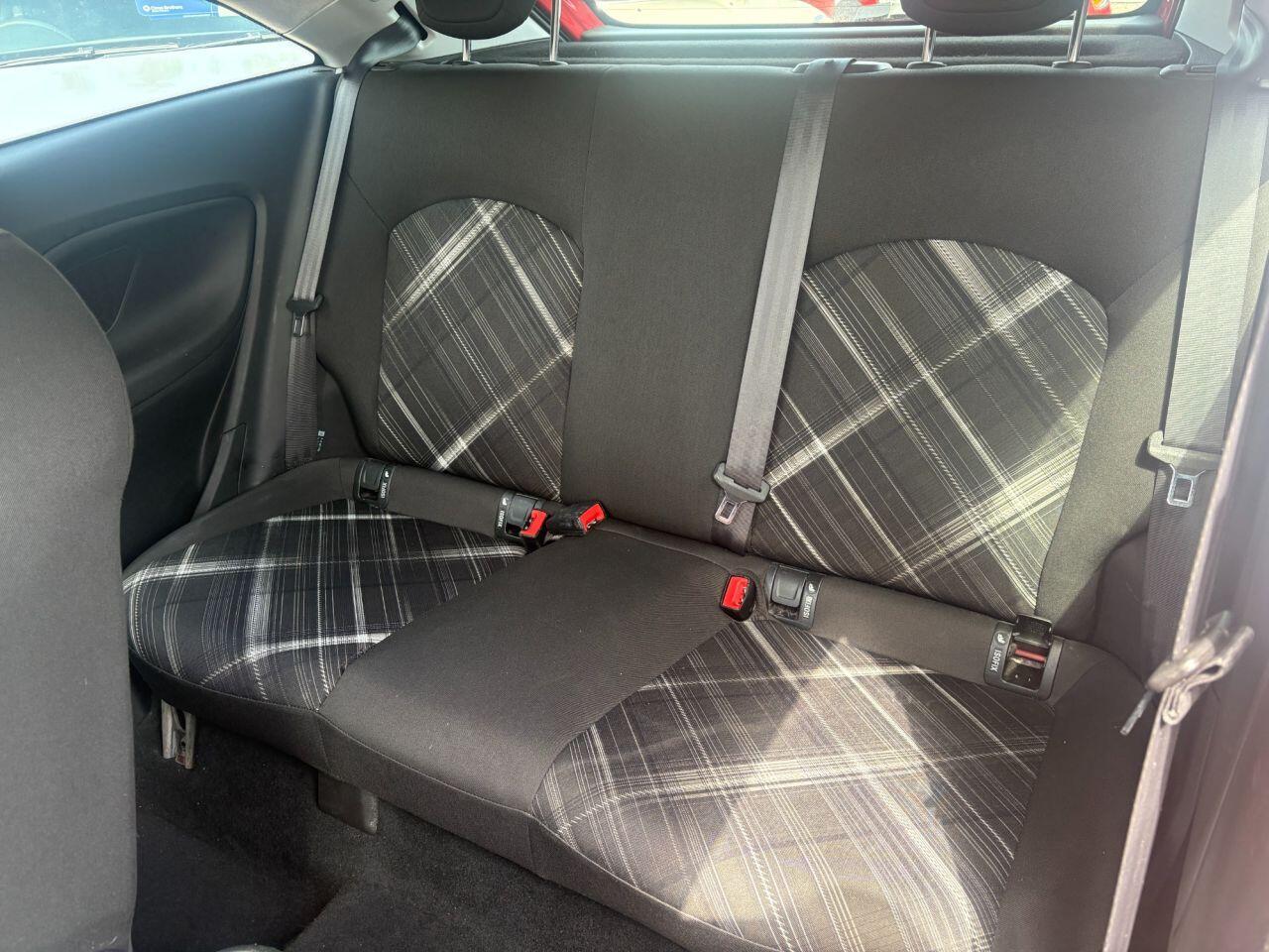 Vauxhall Corsa - Image 17