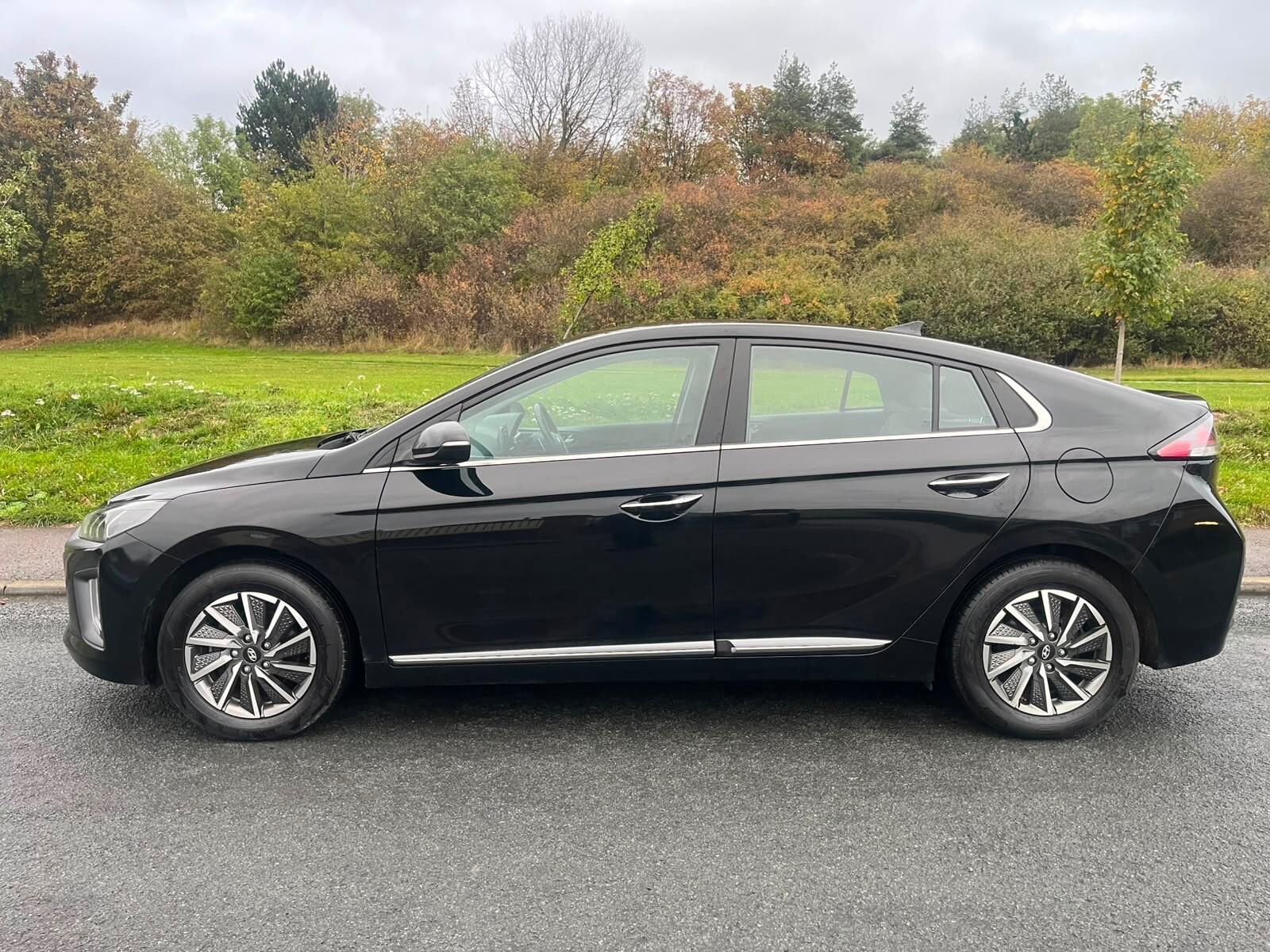 Hyundai Ioniq - Image 5