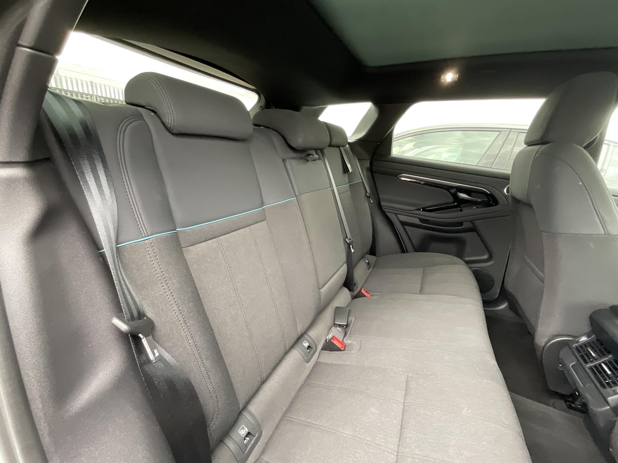 Land Rover Range Rover Evoque - Image 11