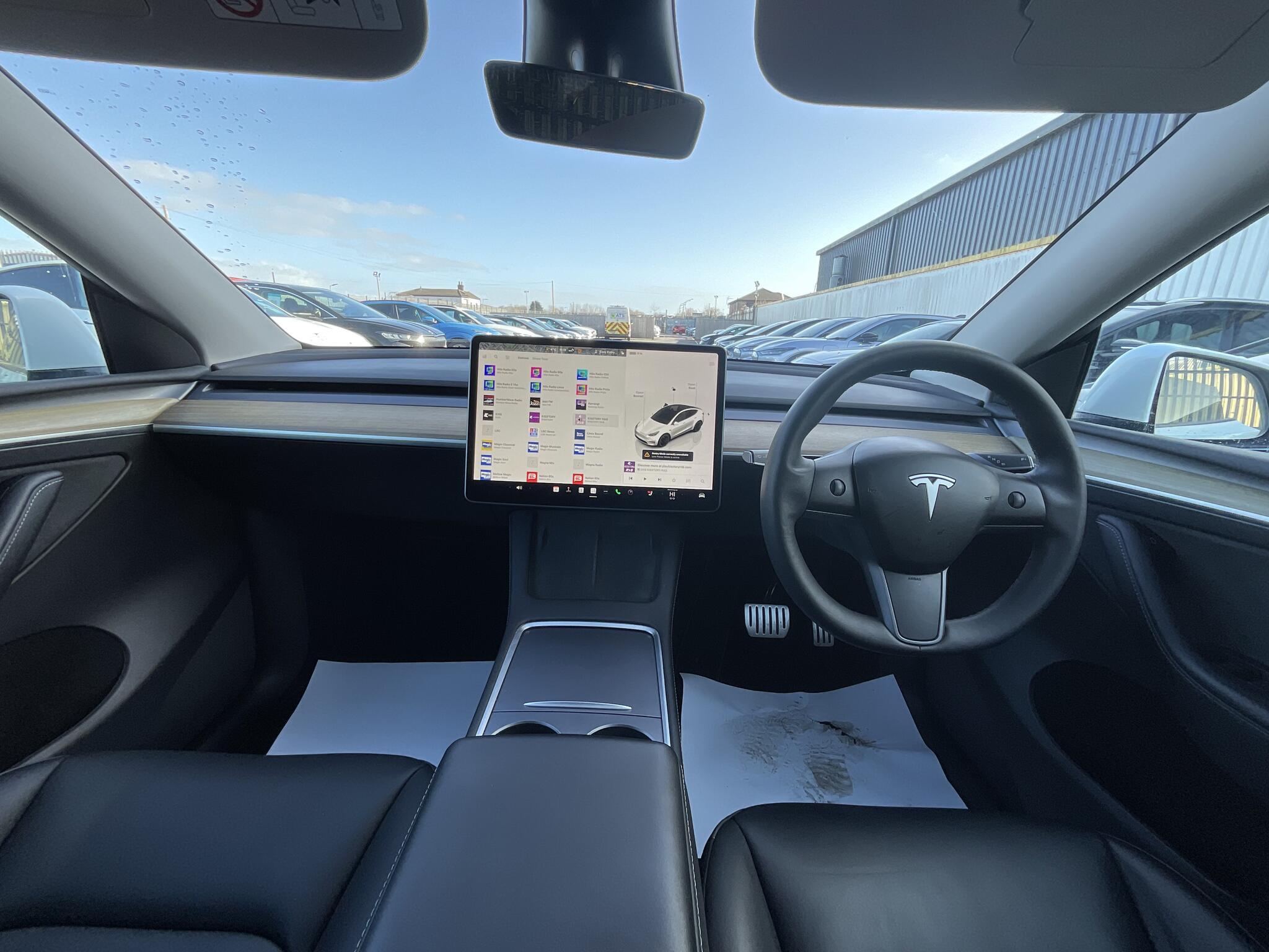 Tesla Model Y - Image 6