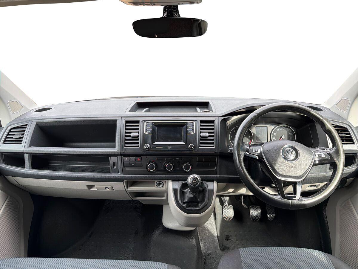 Volkswagen Transporter - Image 14