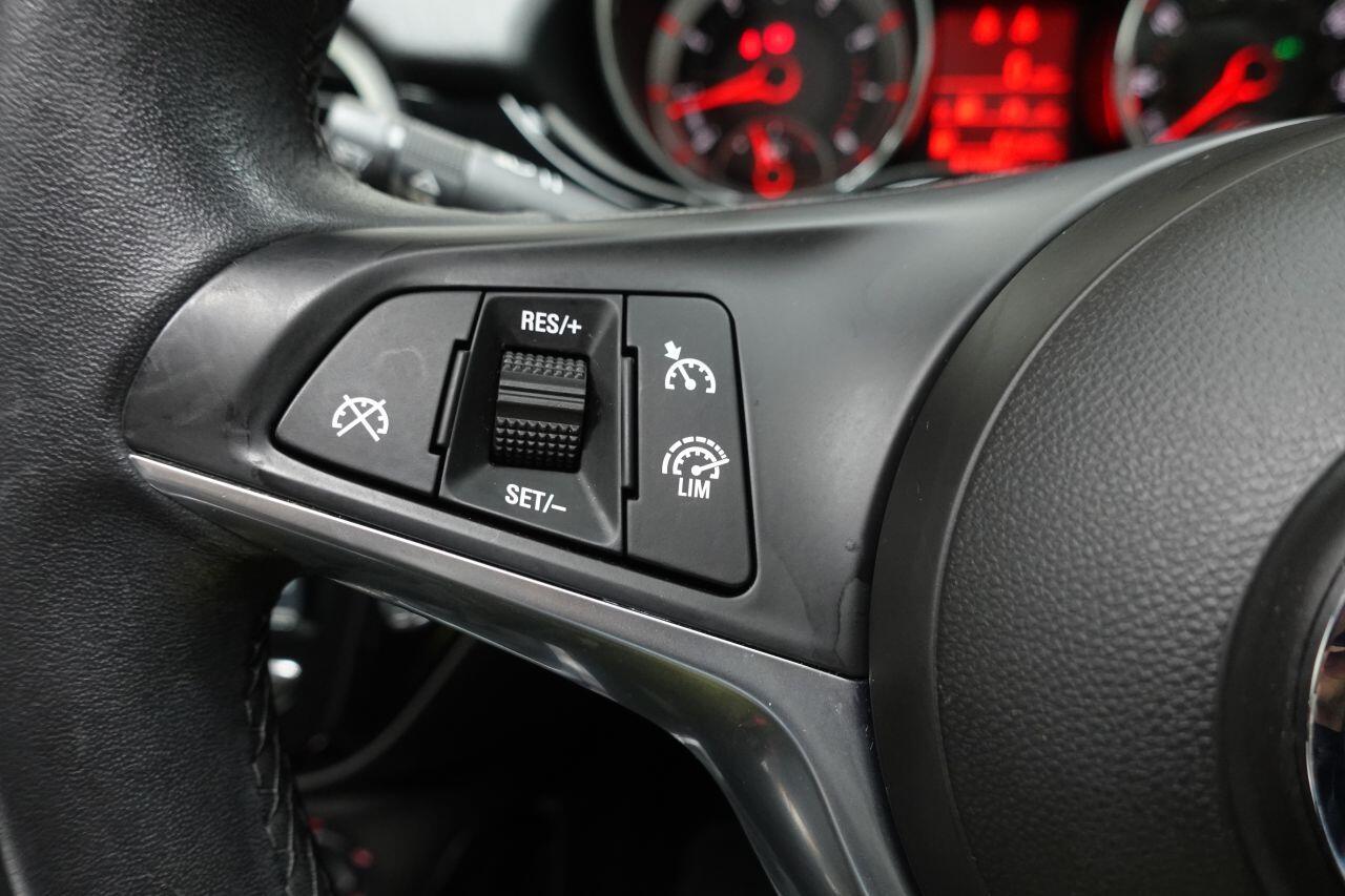 Vauxhall ADAM - Image 32