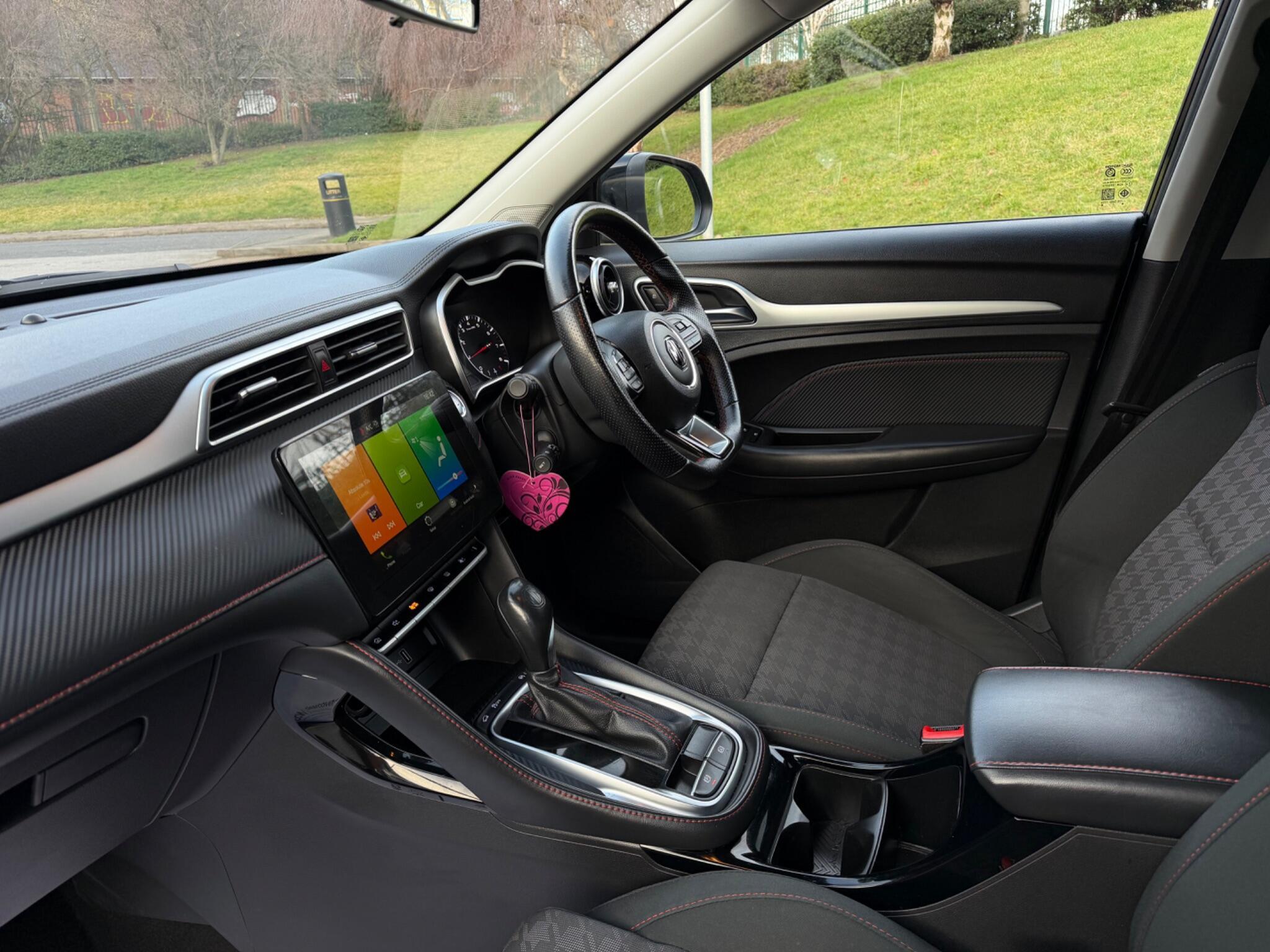 MG MG ZS - Image 42