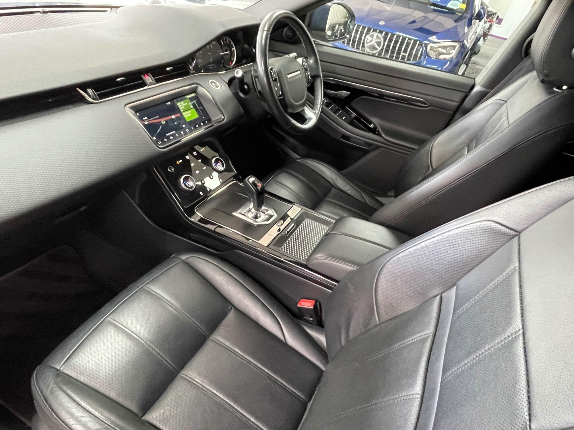 Land Rover Range Rover Evoque - Image 30