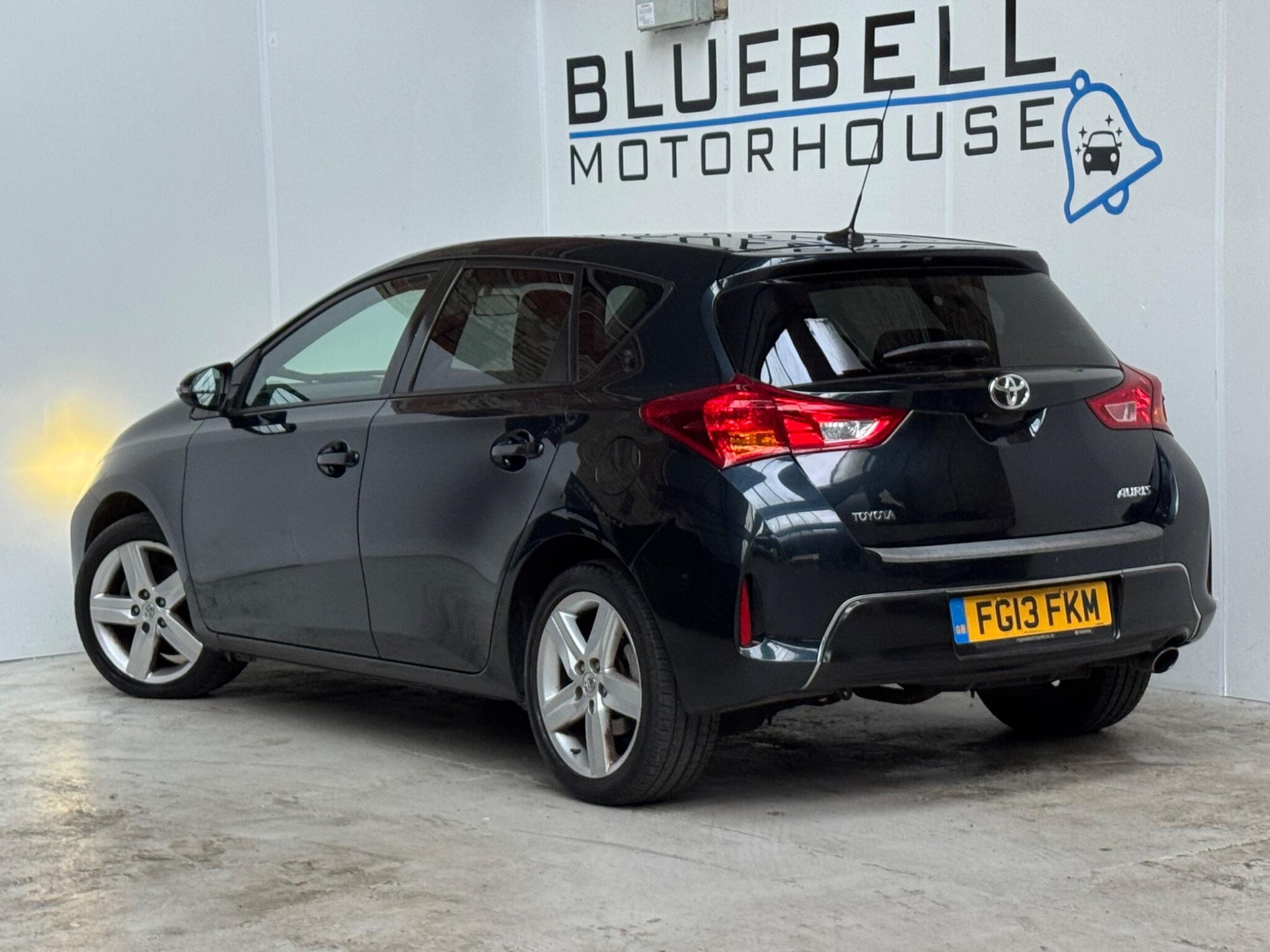 Toyota Auris - Image 5
