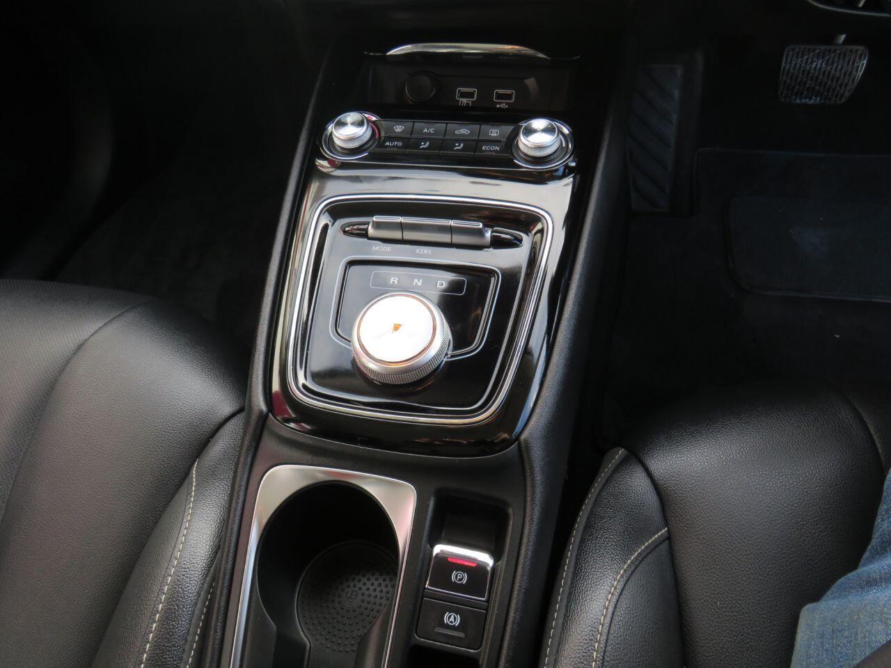 MG MG5 - Image 13