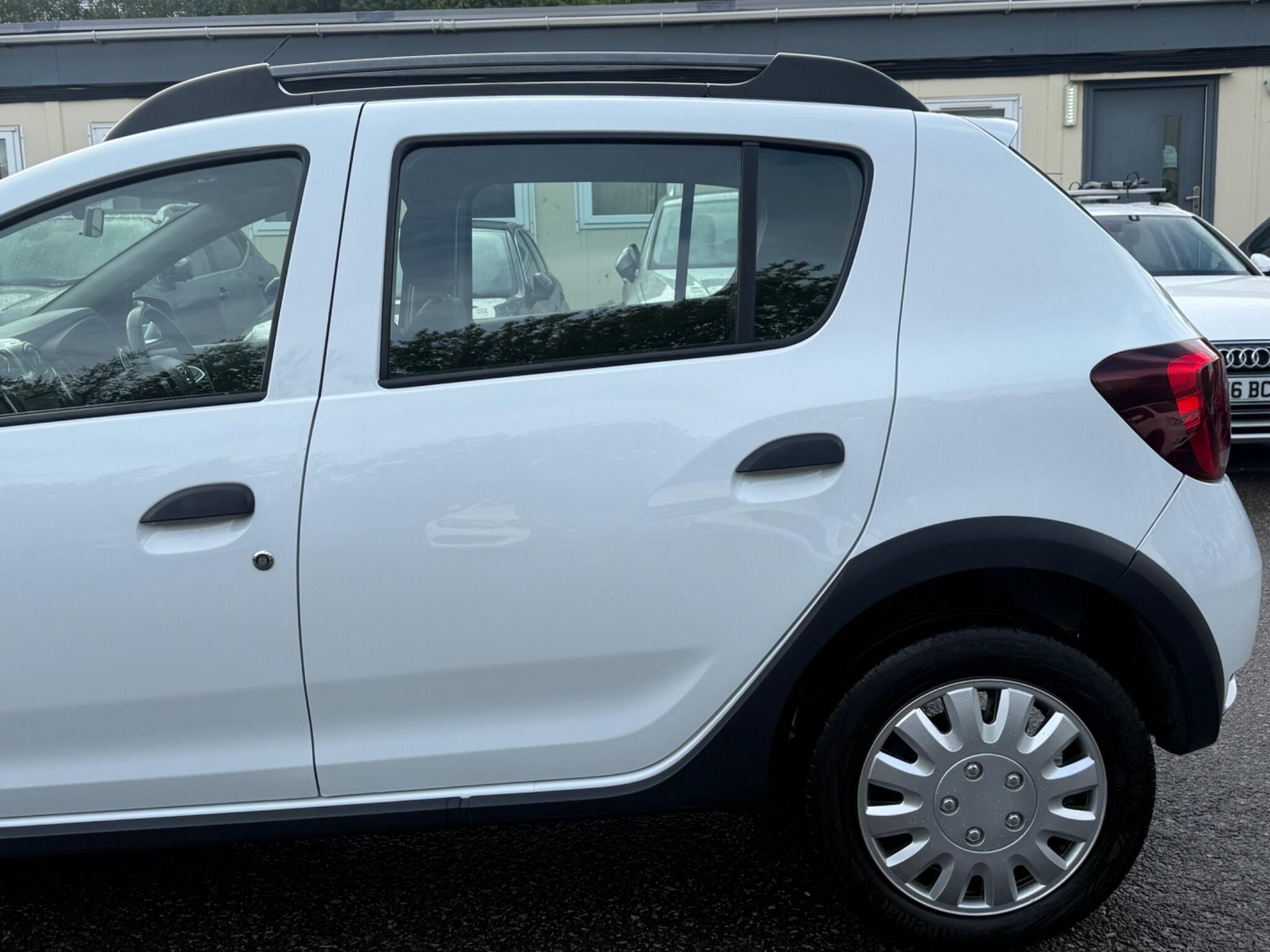 Dacia Sandero Stepway - Image 13