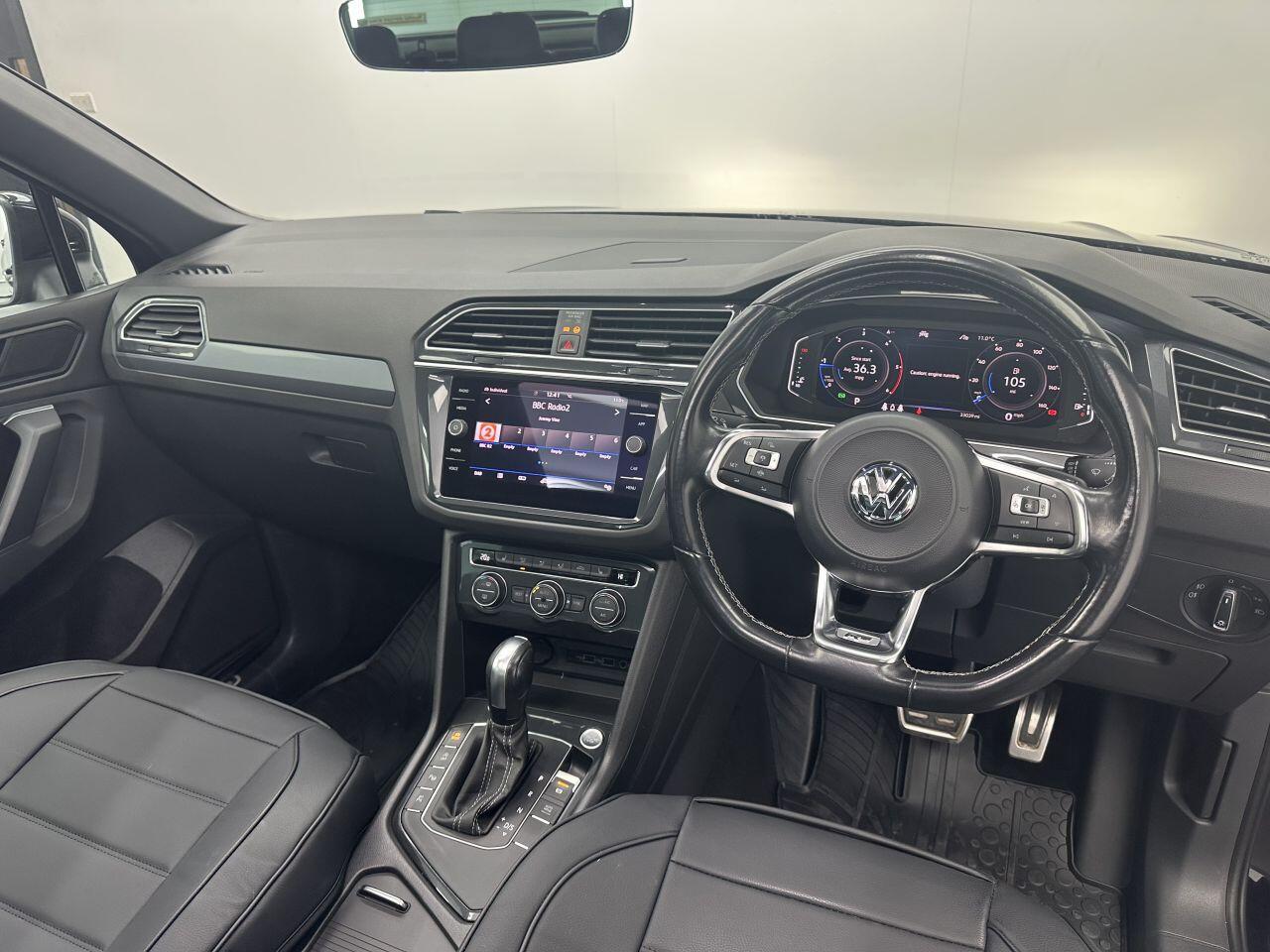 Volkswagen Tiguan - Image 18