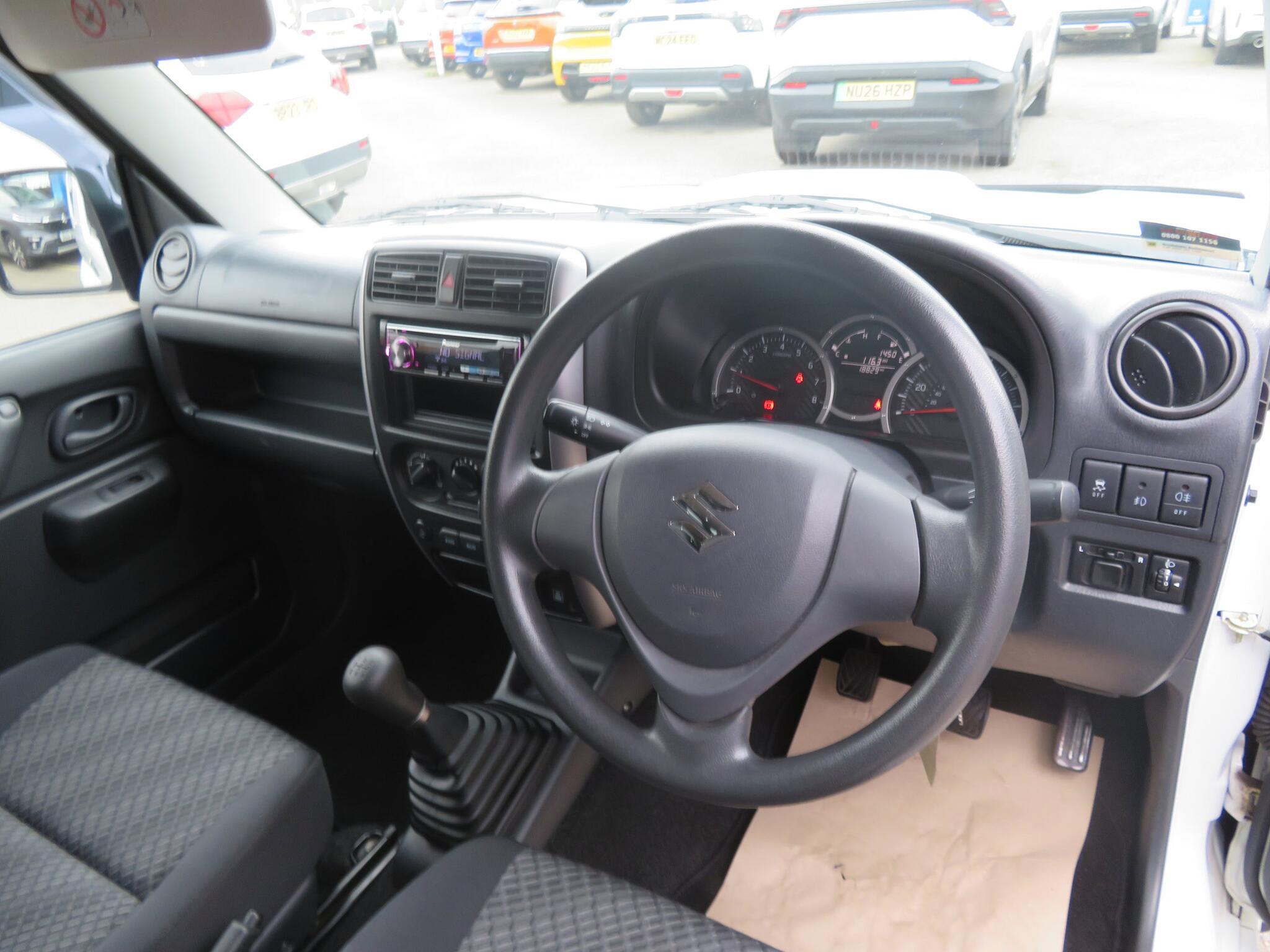 Suzuki Jimny - Image 19