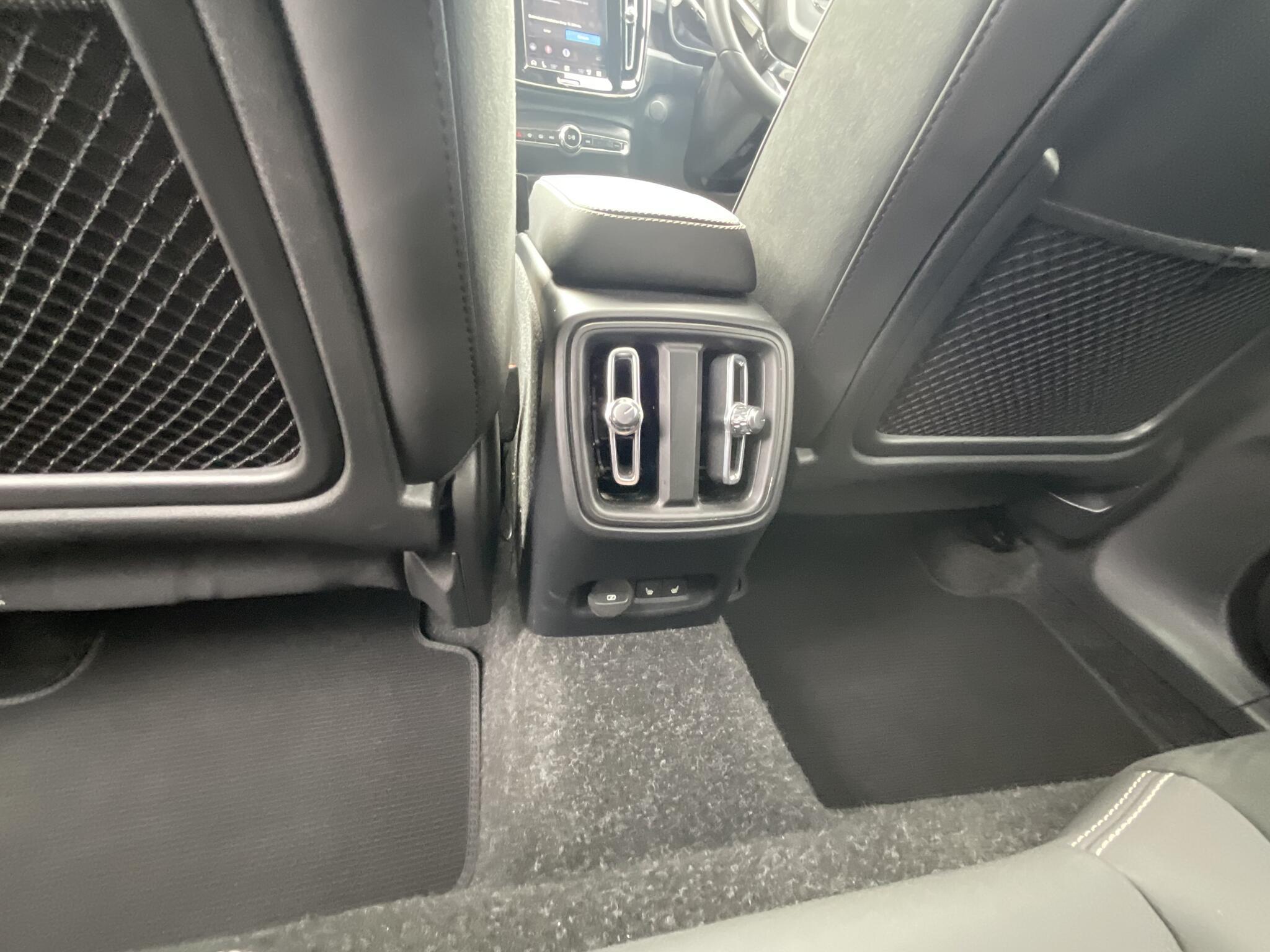 Volvo C40 - Image 17