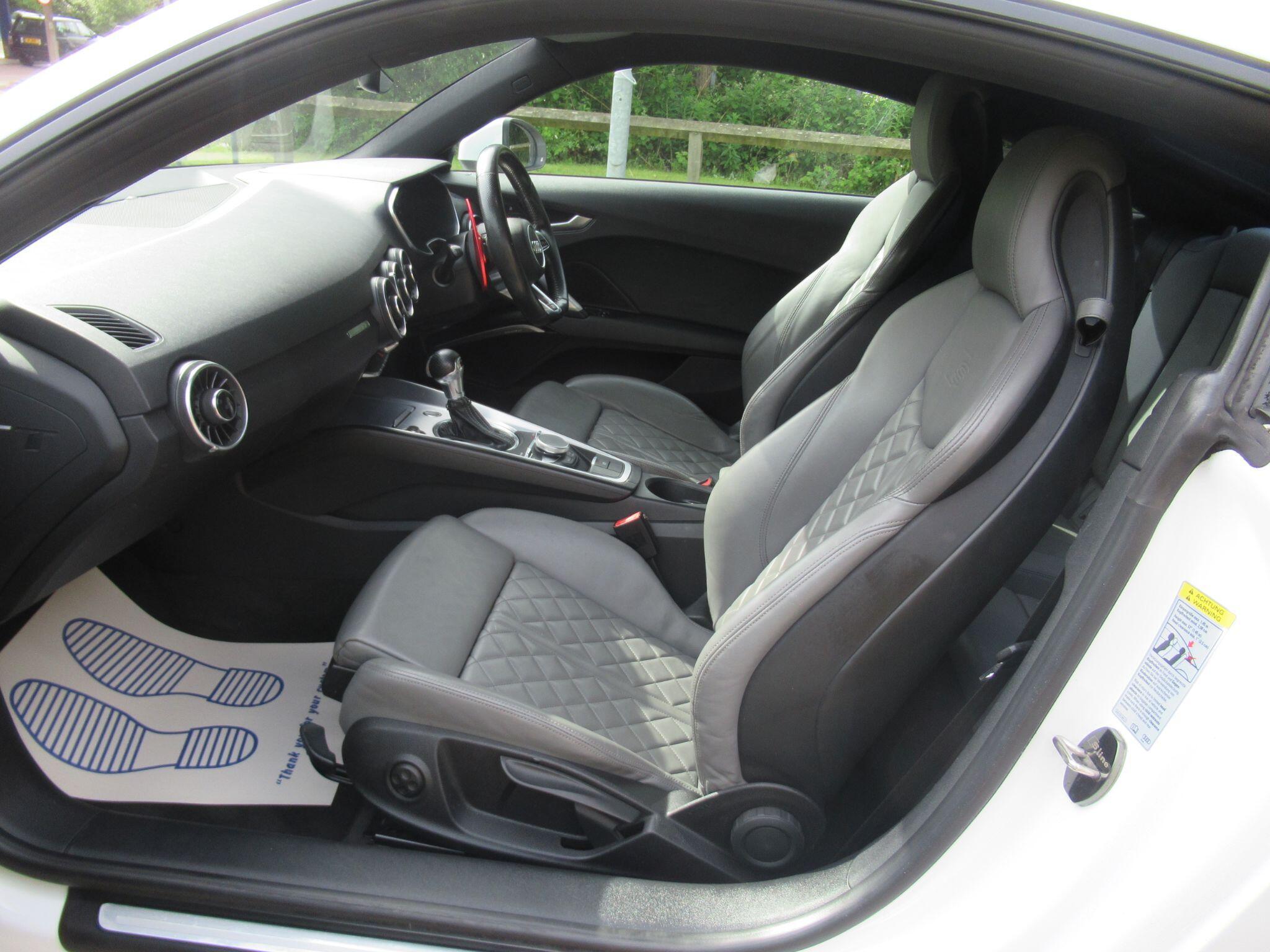 Audi TT - Image 8