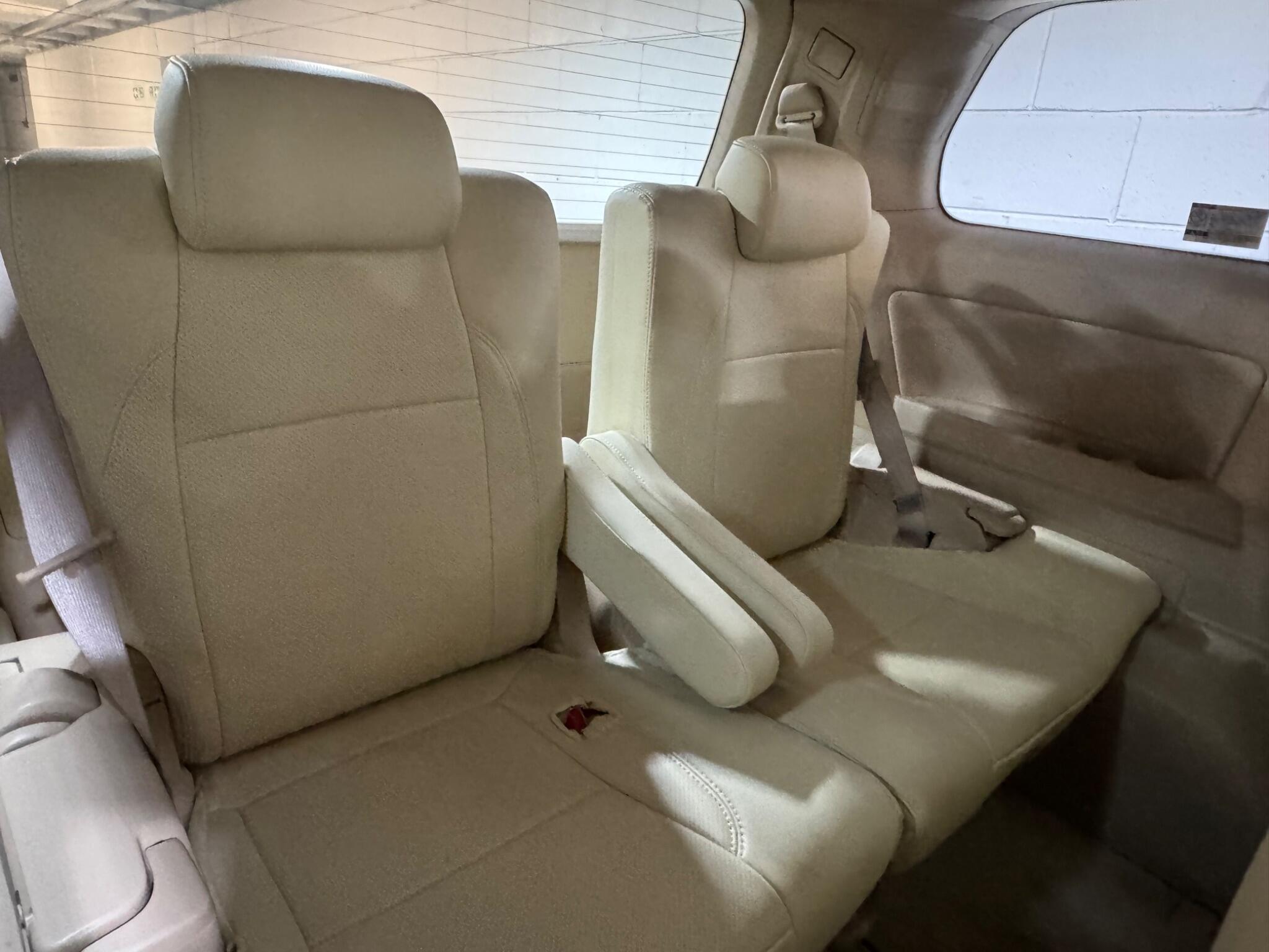 Toyota Vellfire - Image 13