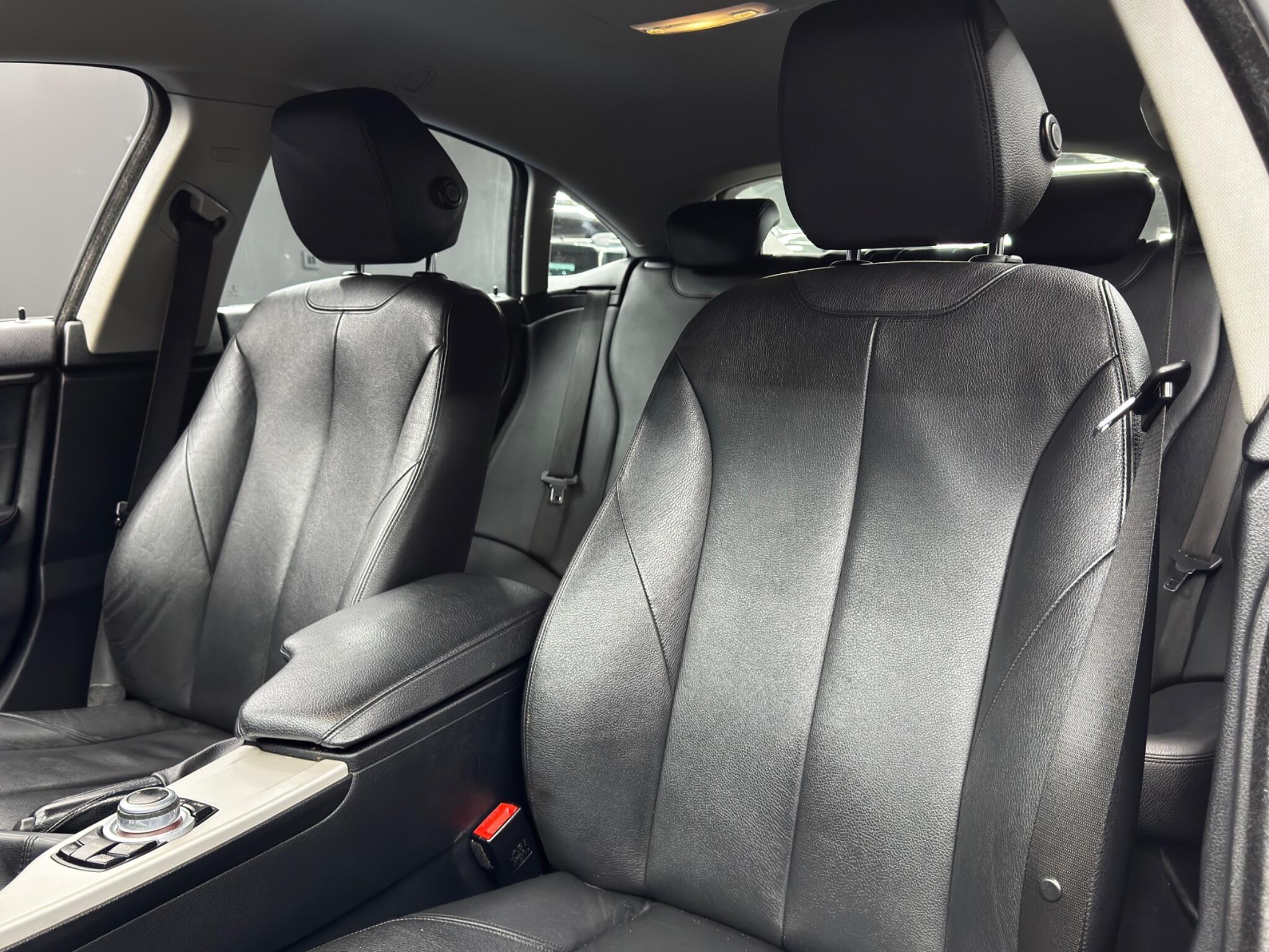 BMW 4 SERIES GRAN COUPE - Image 14