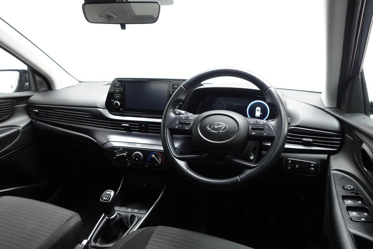 Hyundai i20 - Image 15