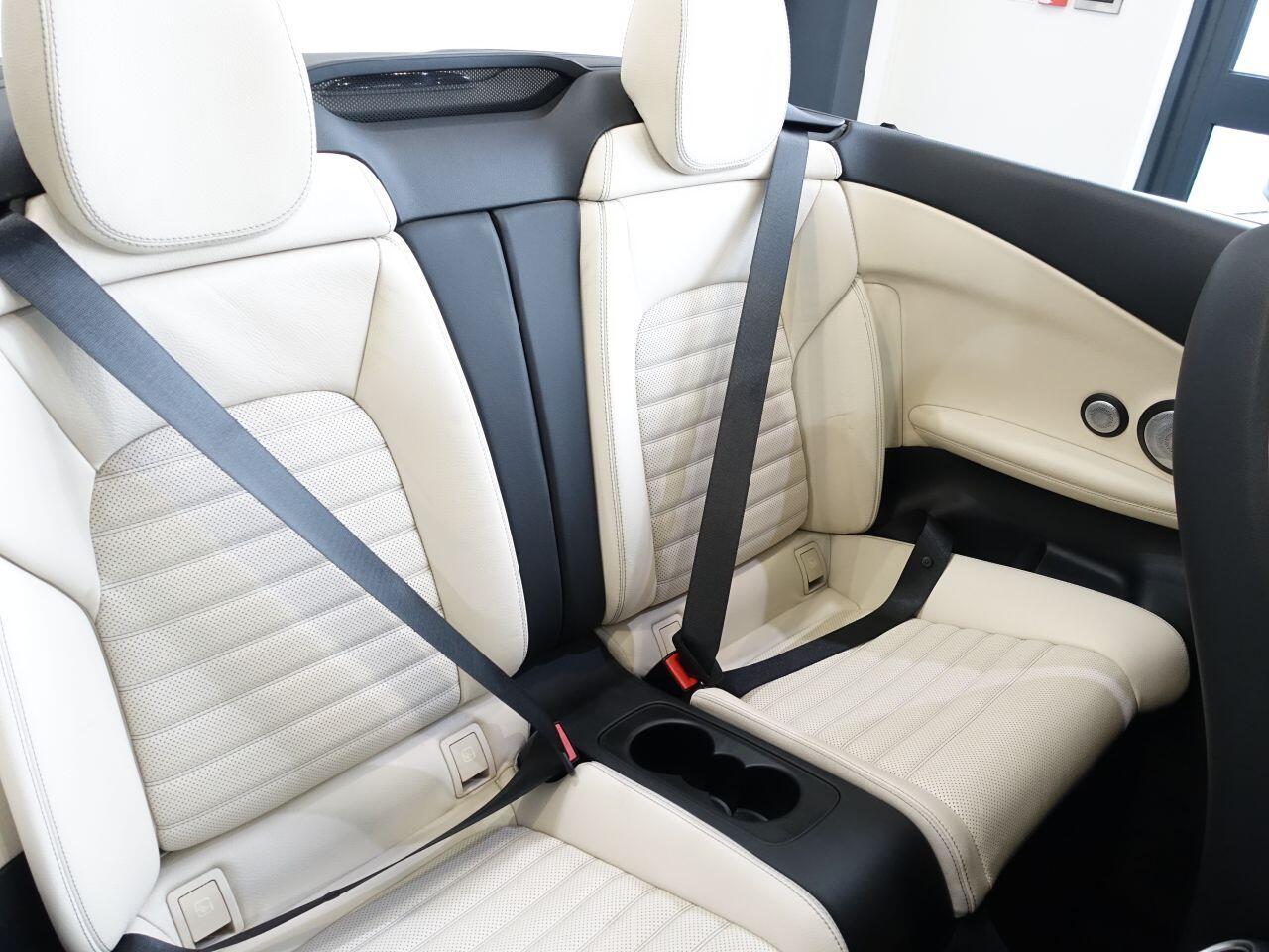 Mercedes-benz C-CLASS - Image 20