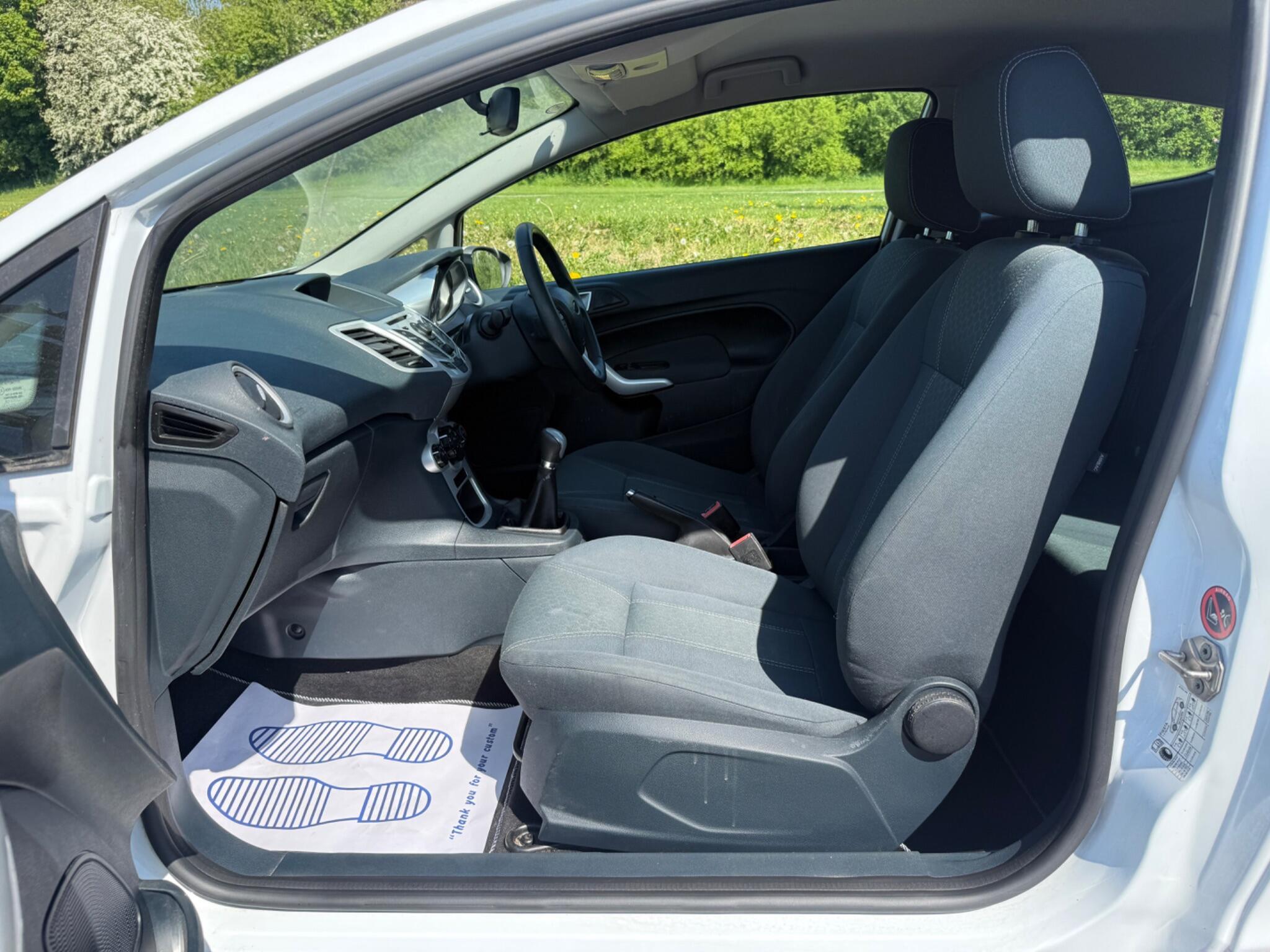 Ford Fiesta - Image 7