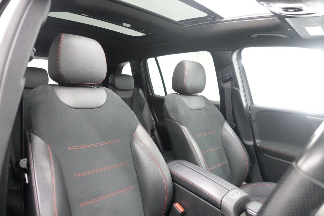 Mercedes-benz GLB - Image 3