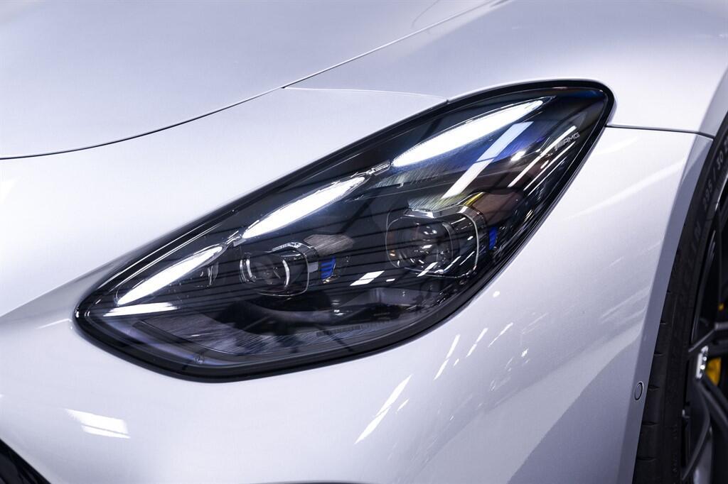 Mercedes AMG GT - Image 9