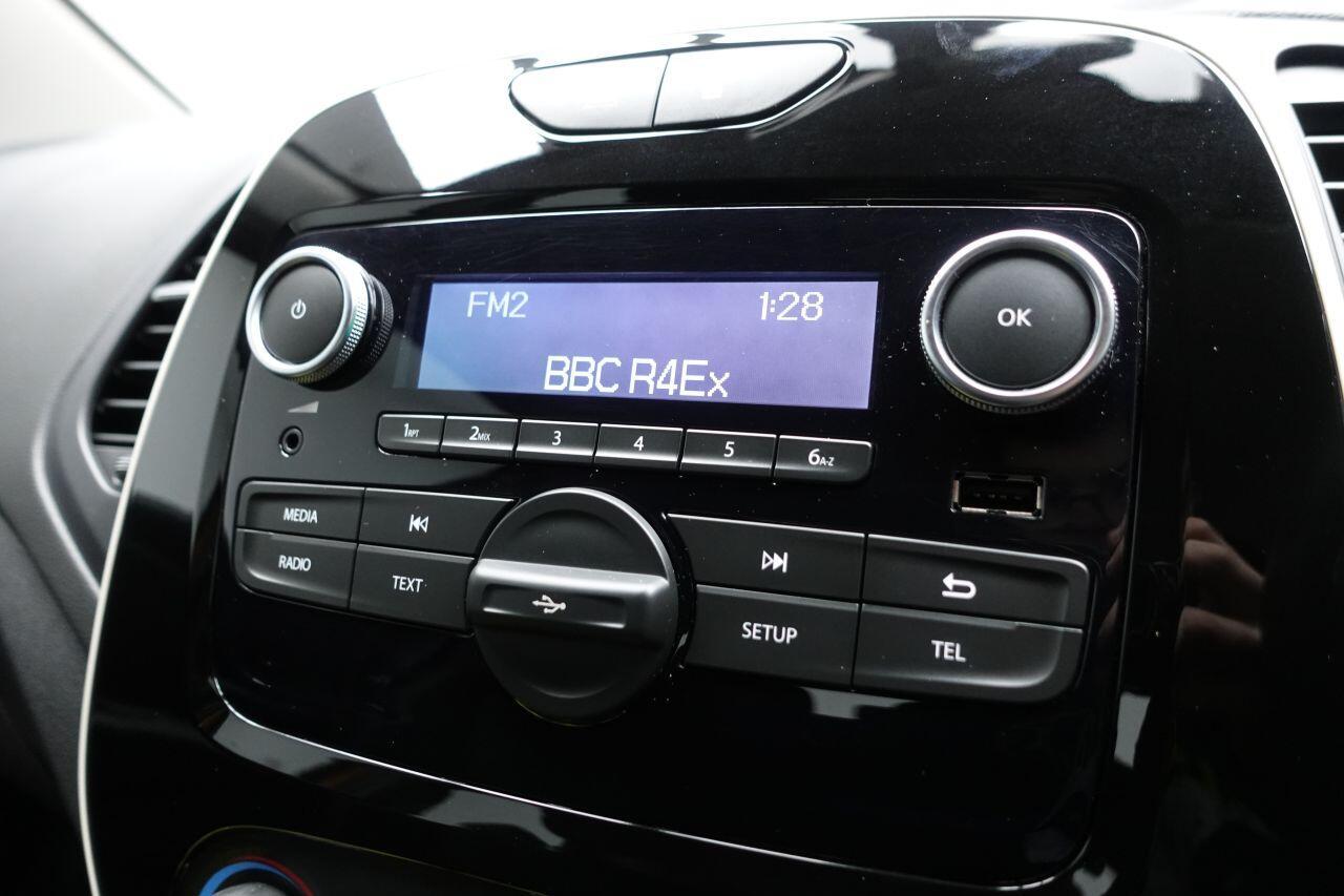 Renault Captur - Image 24