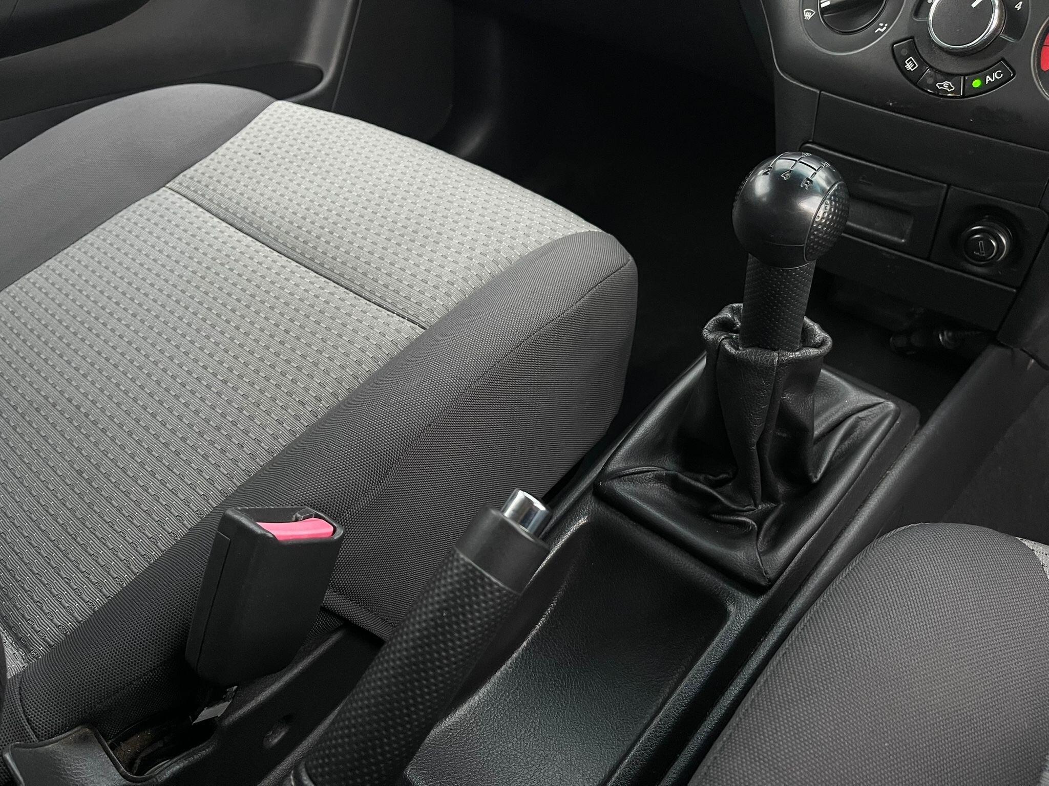 Chevrolet Aveo - Image 23