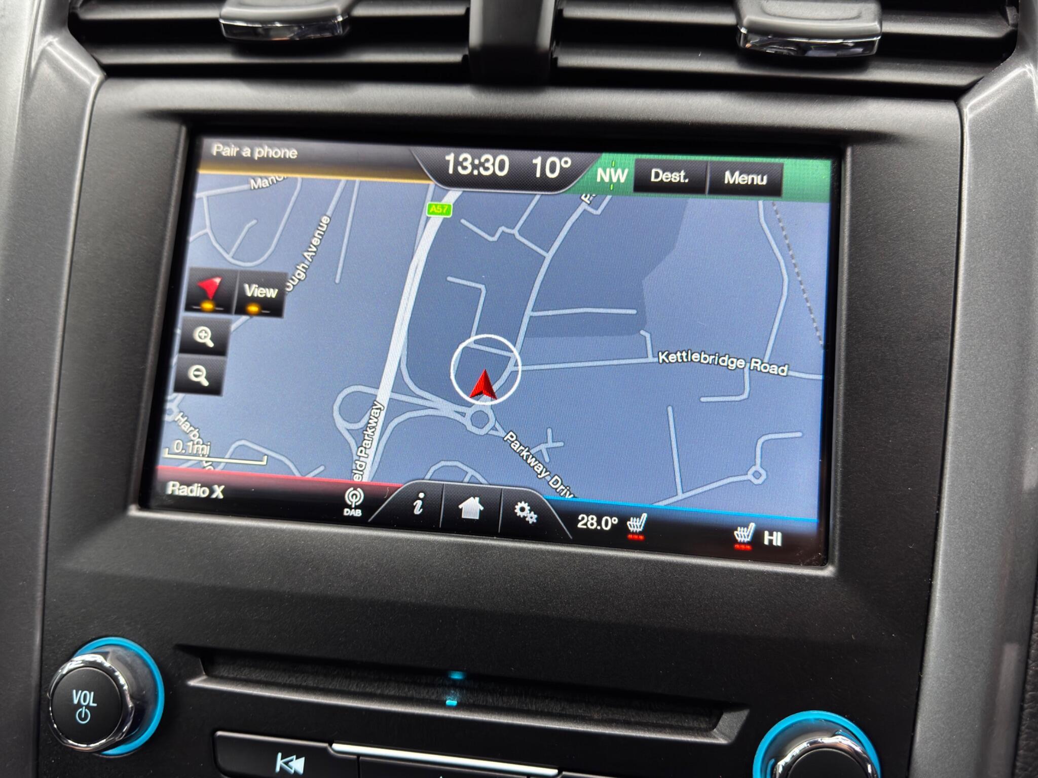 Ford Mondeo - Image 29