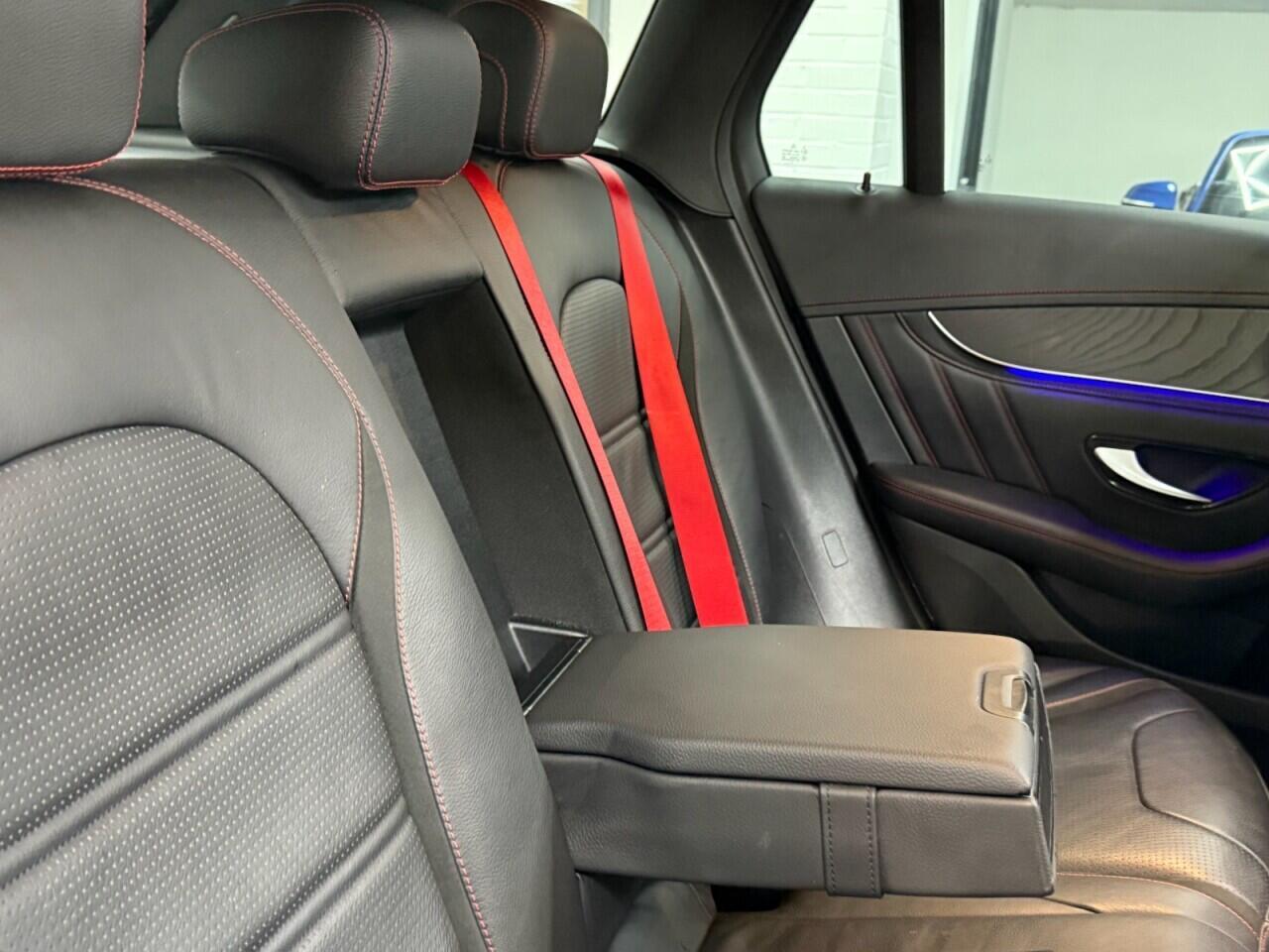 Mercedes GLC - Image 32