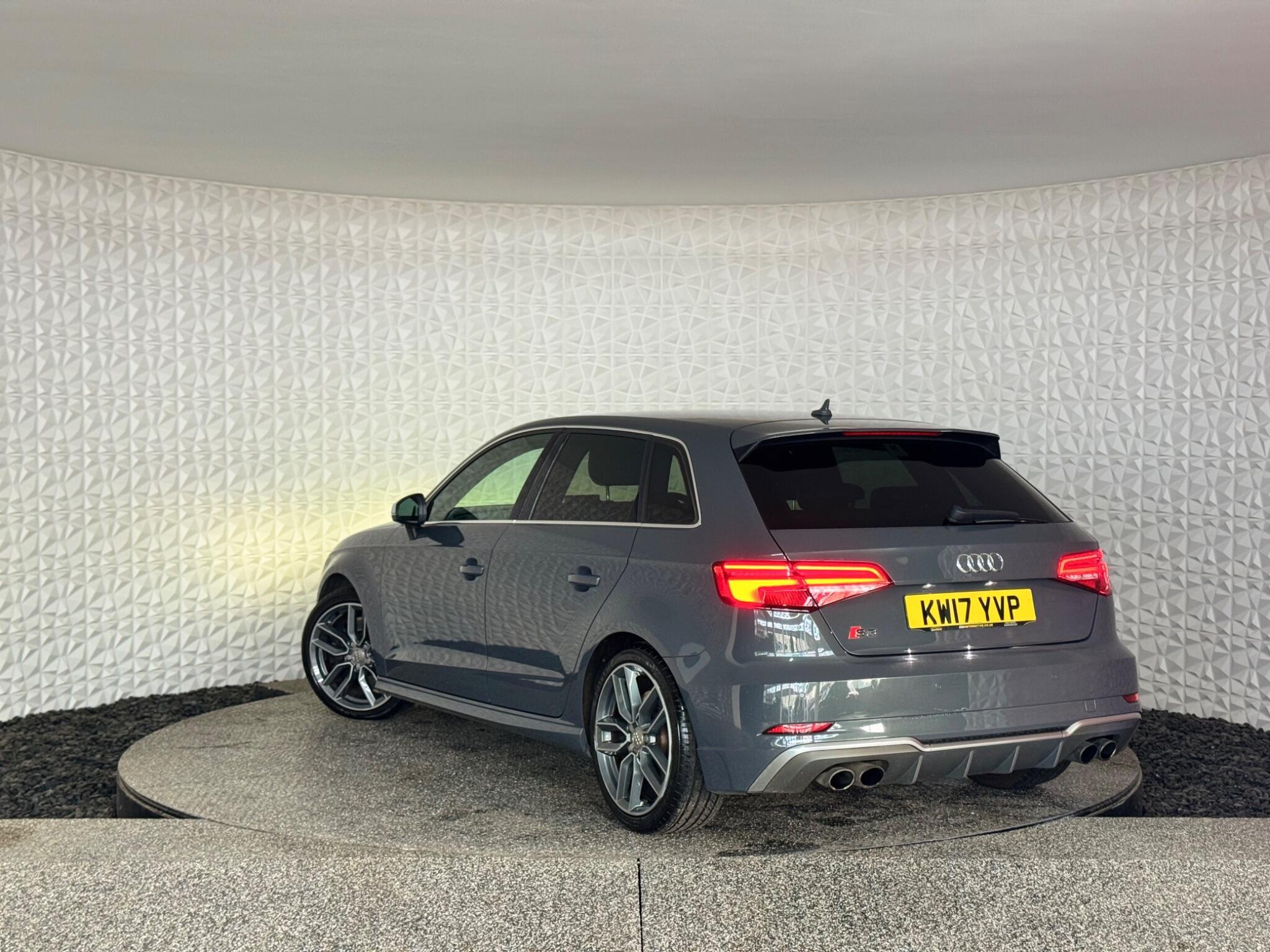 Audi S3 - Image 3