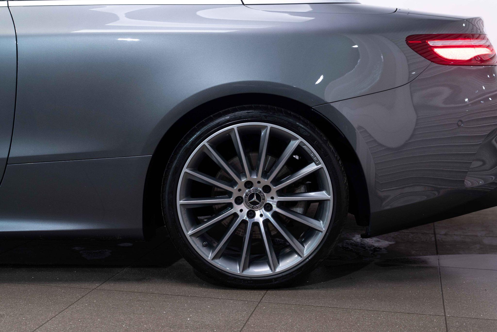 Mercedes E Class - Image 38