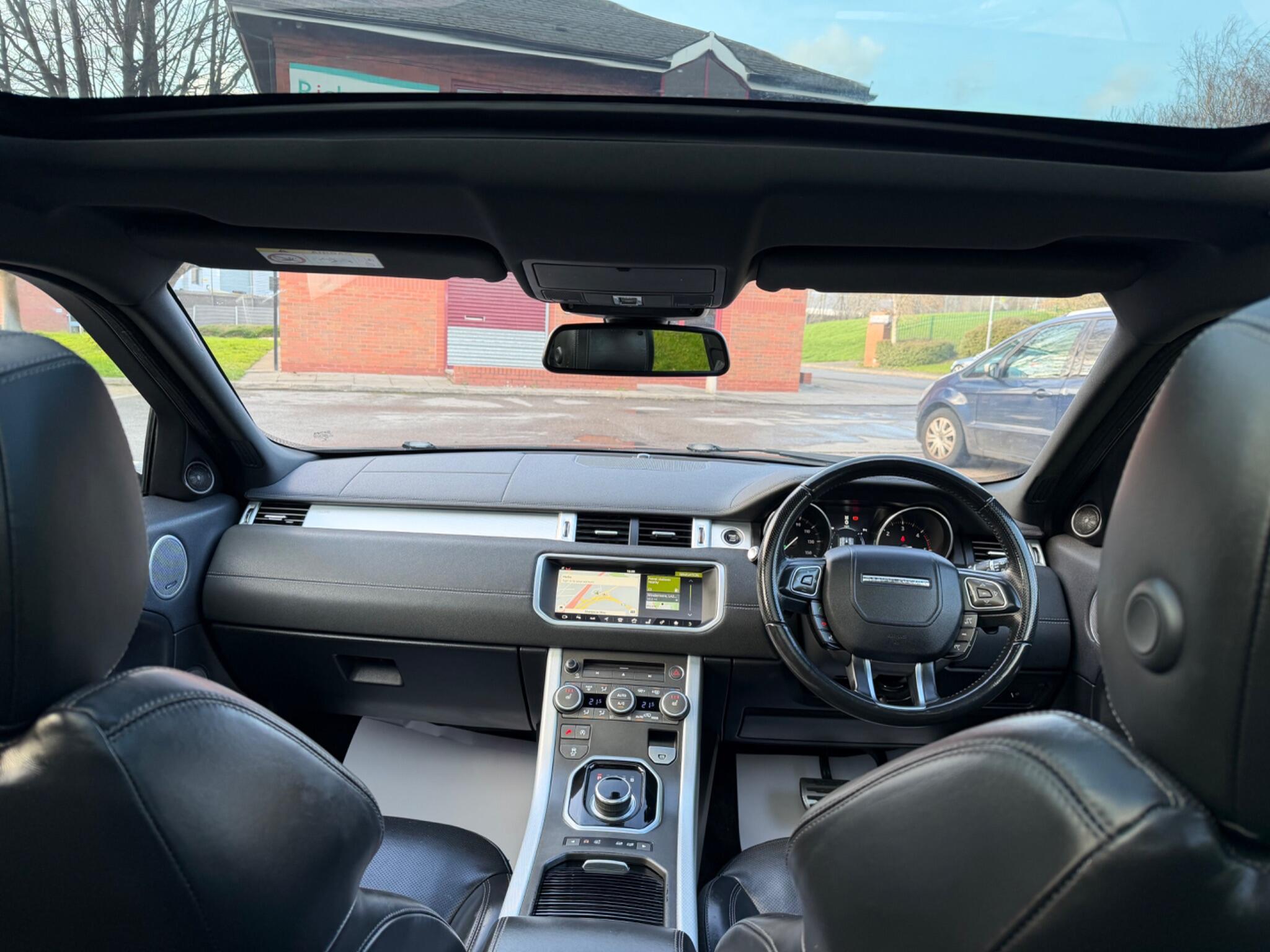 Land Rover Range Rover Evoque - Image 47