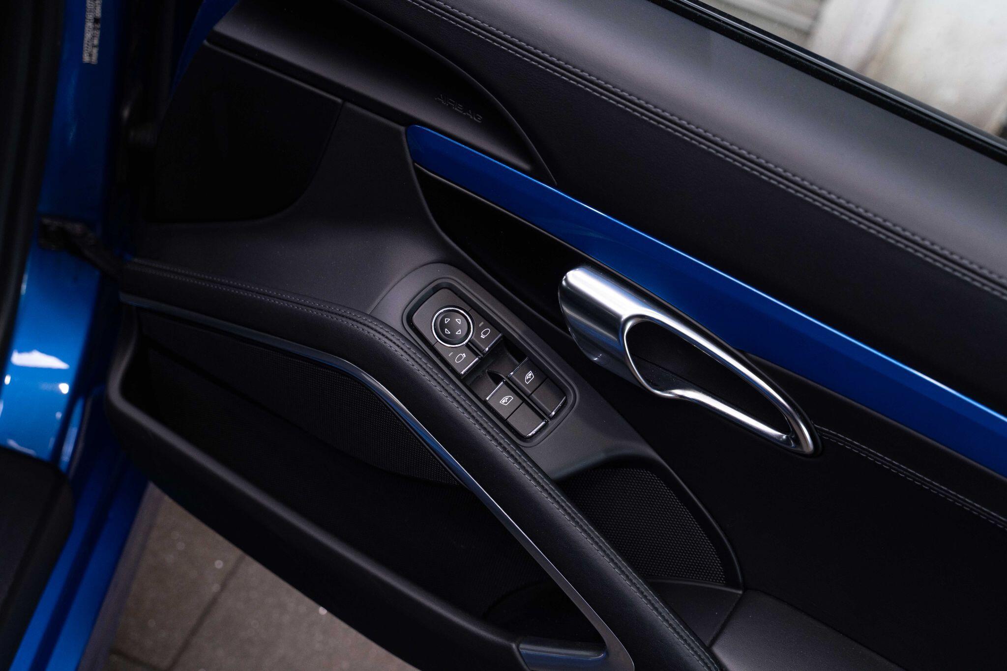 Porsche Cayman - Image 20