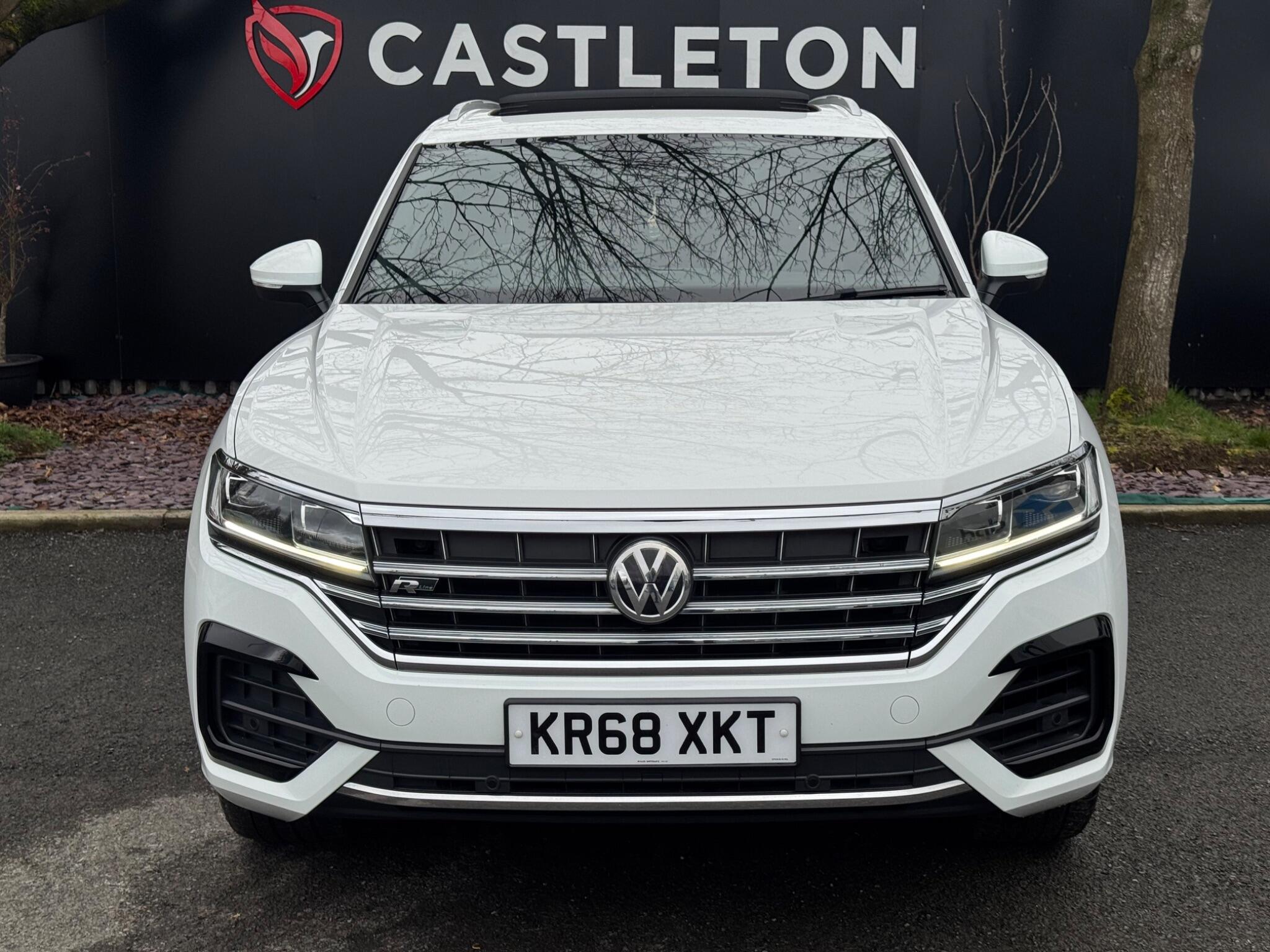 Volkswagen Touareg - Image 7