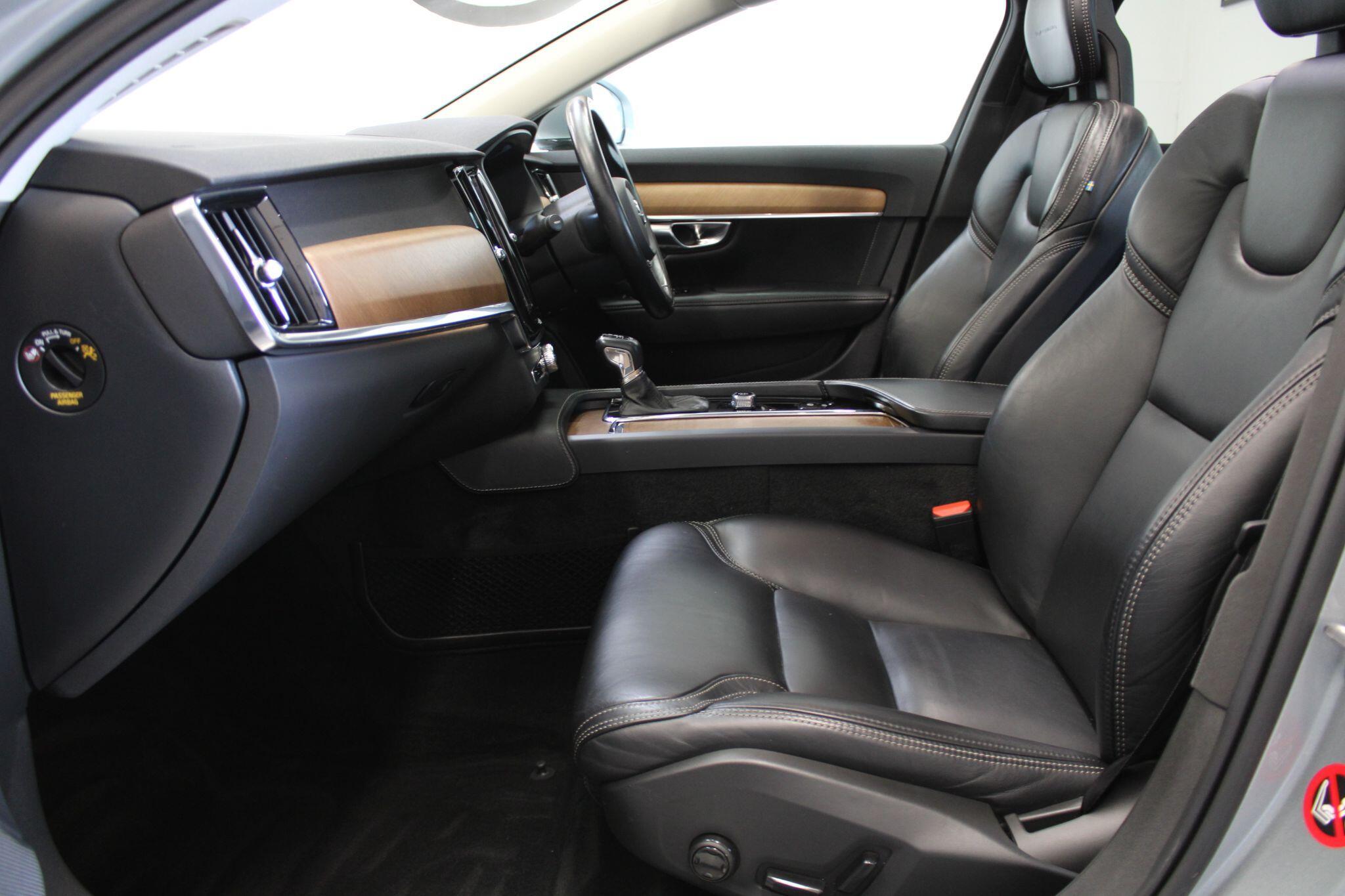 Volvo V90 - Image 53