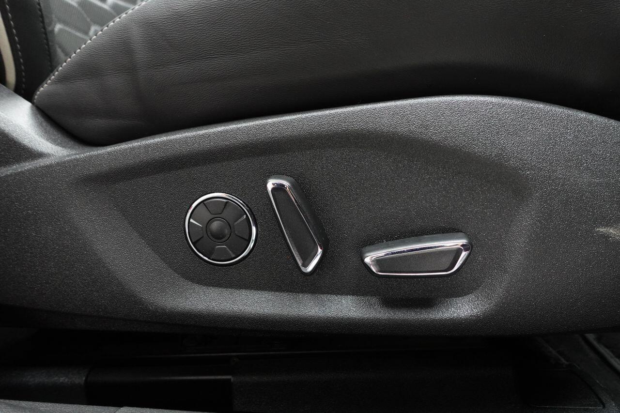 Ford Mondeo - Image 16
