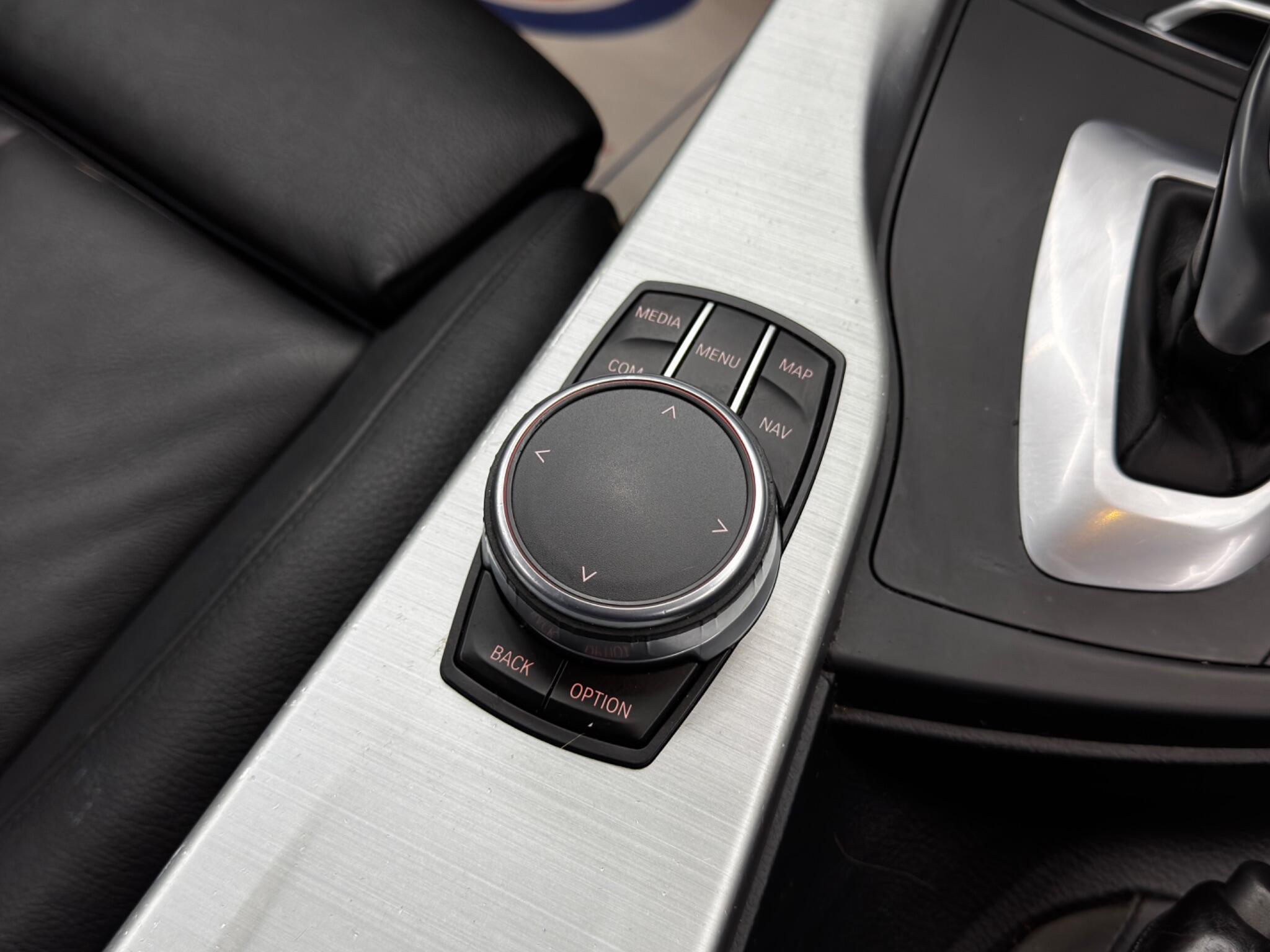 BMW 3 Series - Image 27