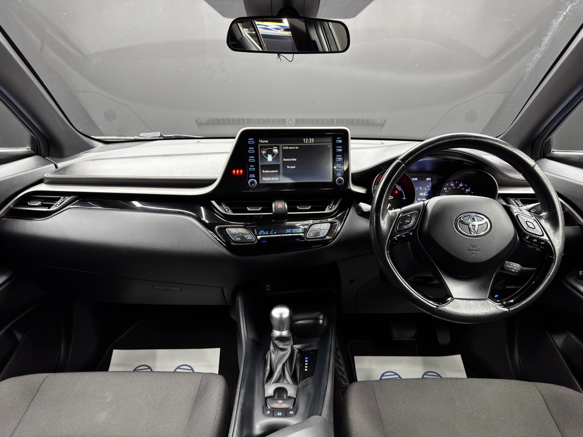 Toyota C-Hr - Image 10