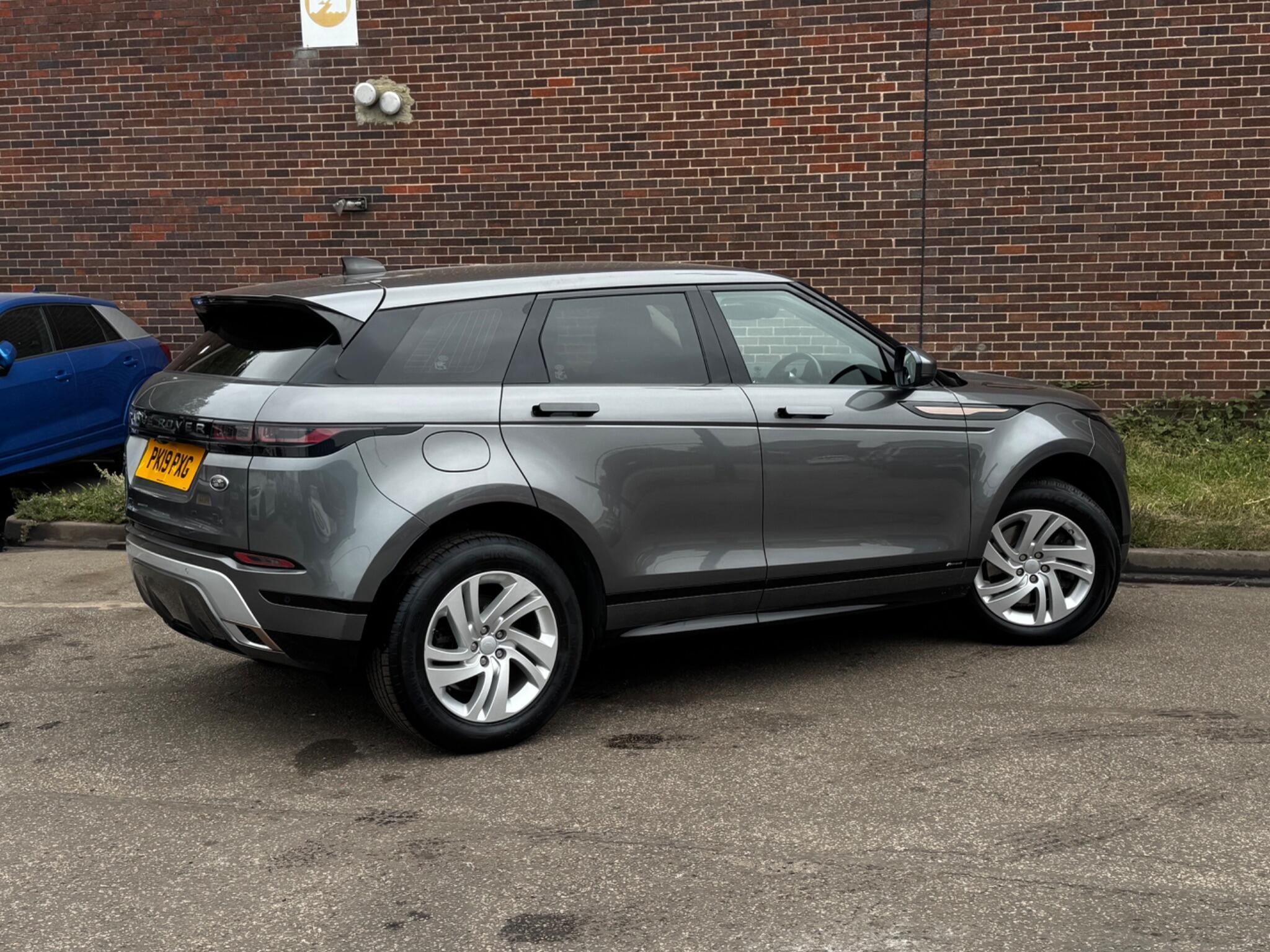 Land Rover Range Rover Evoque - Image 15