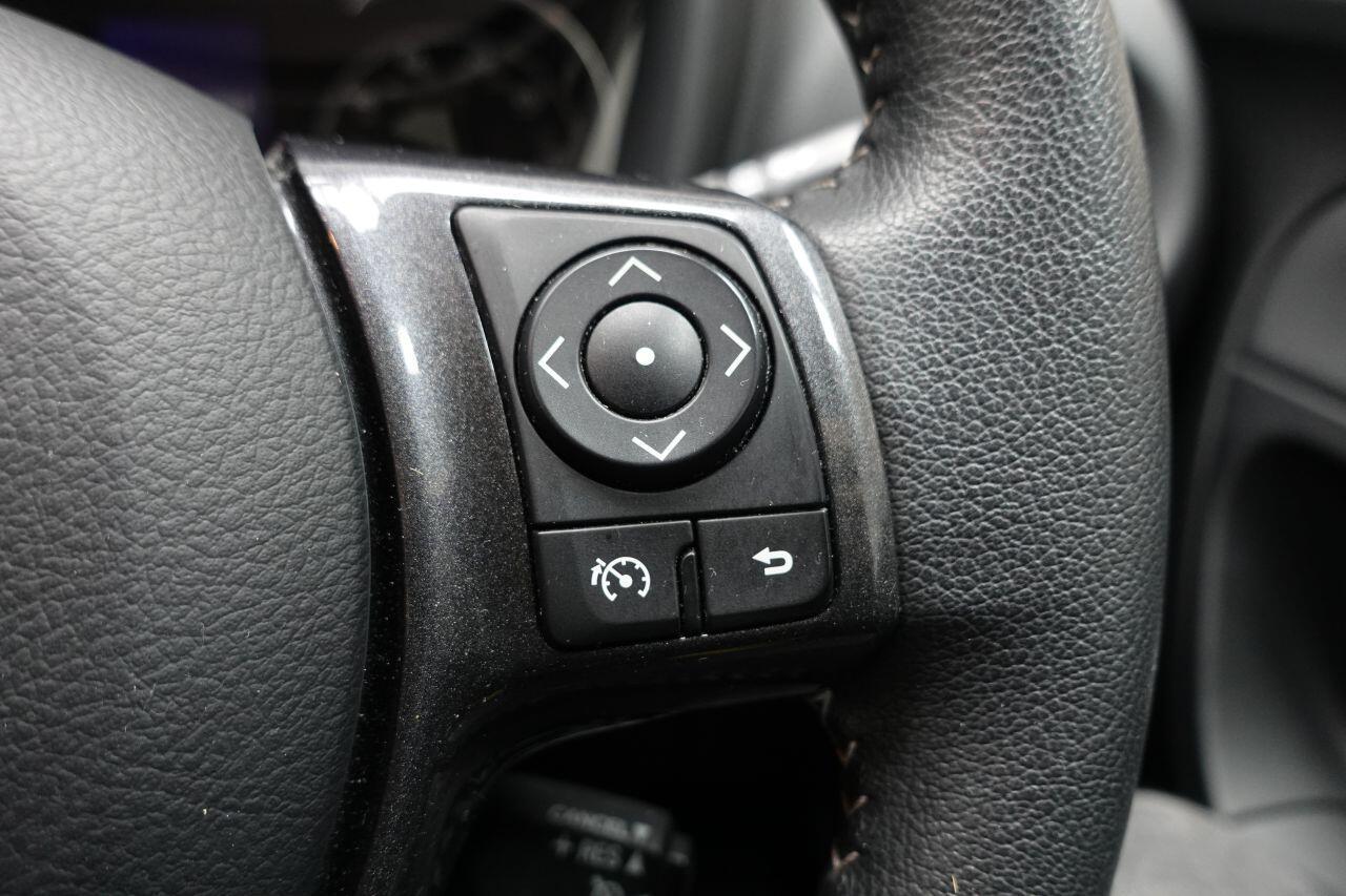 Toyota Yaris - Image 29