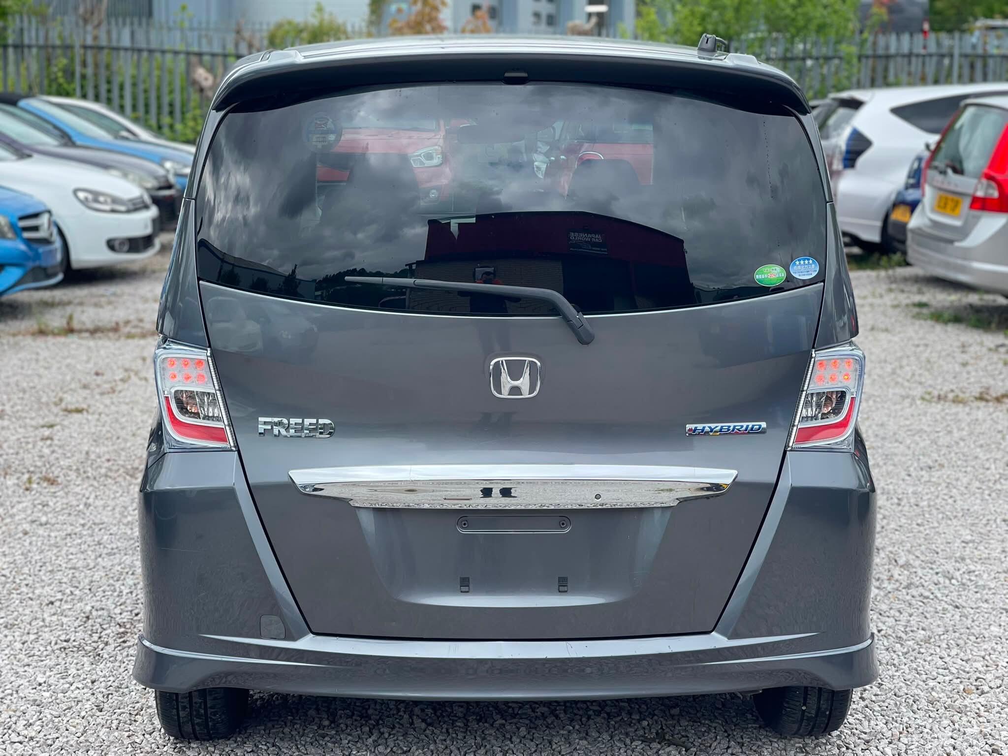 Honda Freed - Image 8