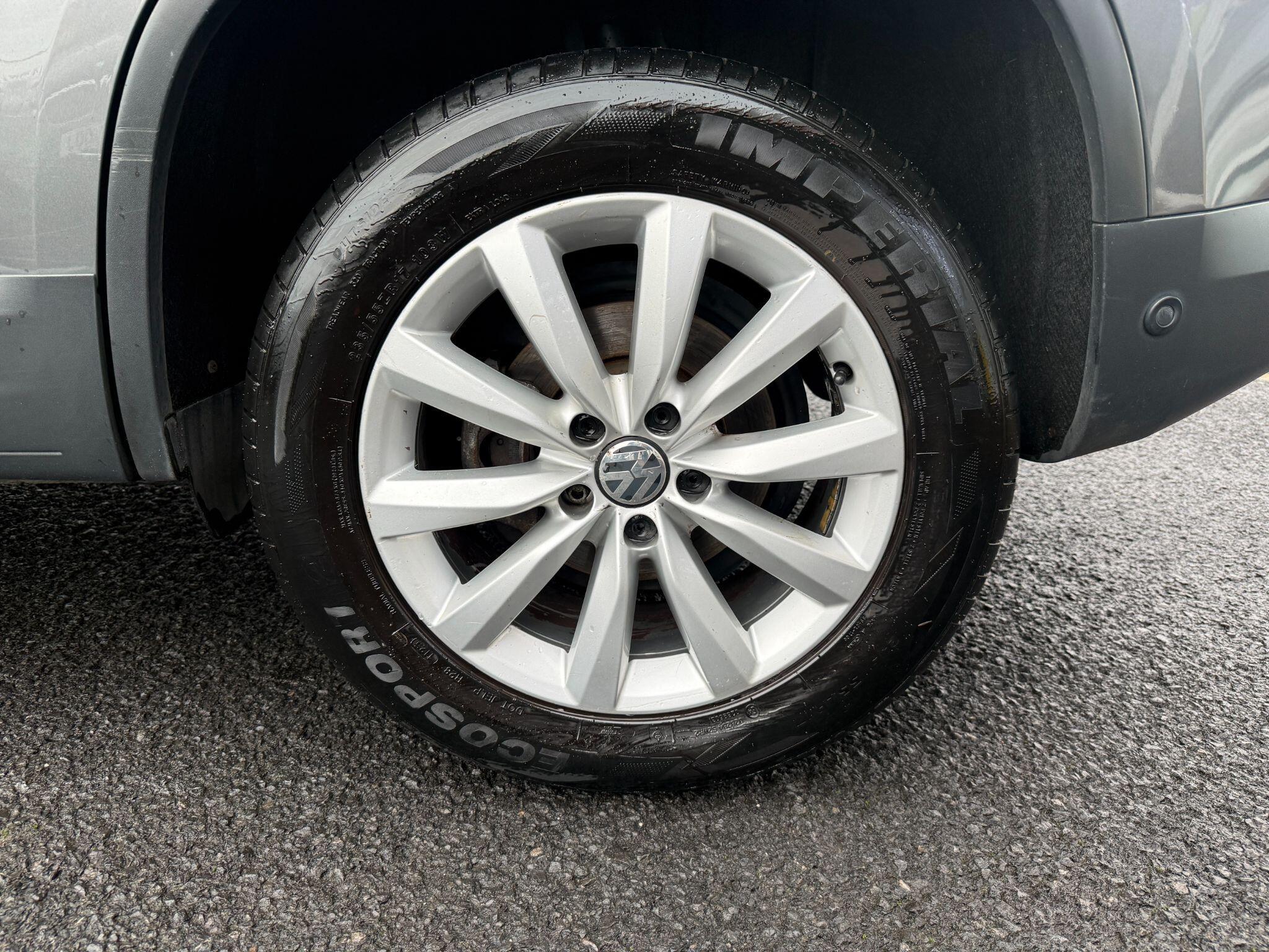 Volkswagen Tiguan - Image 75