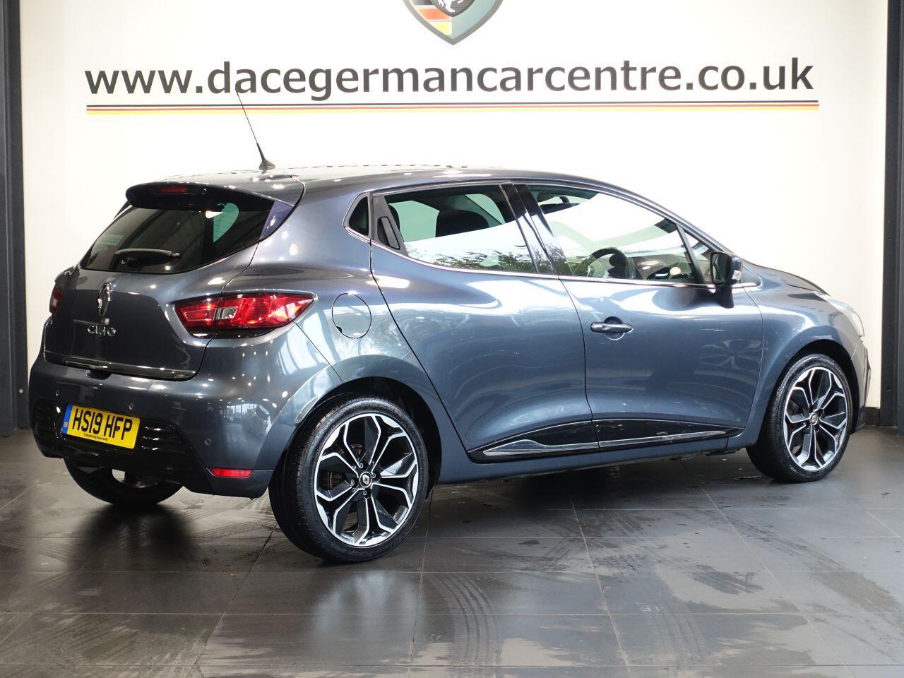 Renault Clio - Image 6