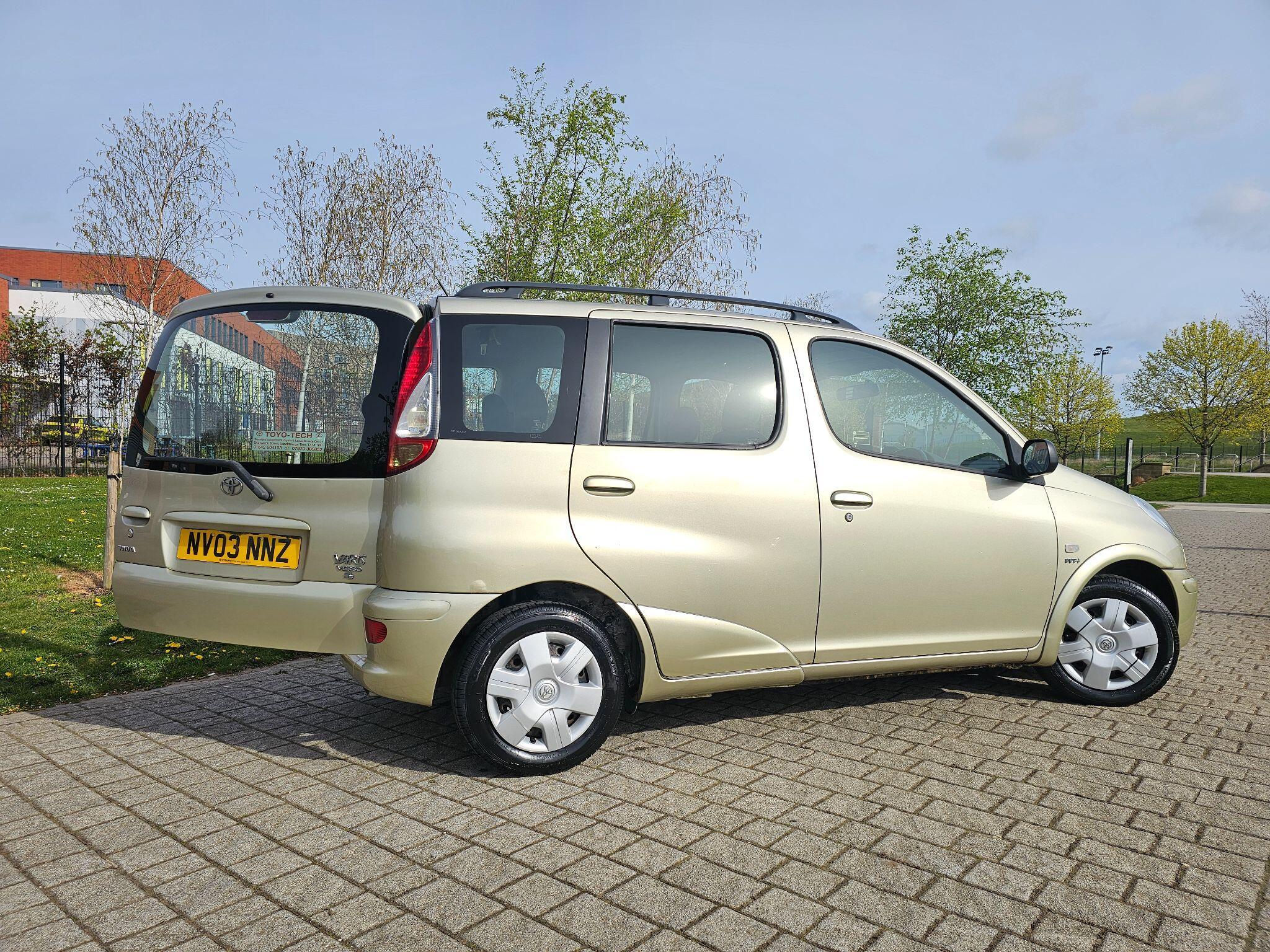 Toyota Yaris Verso - Image 6