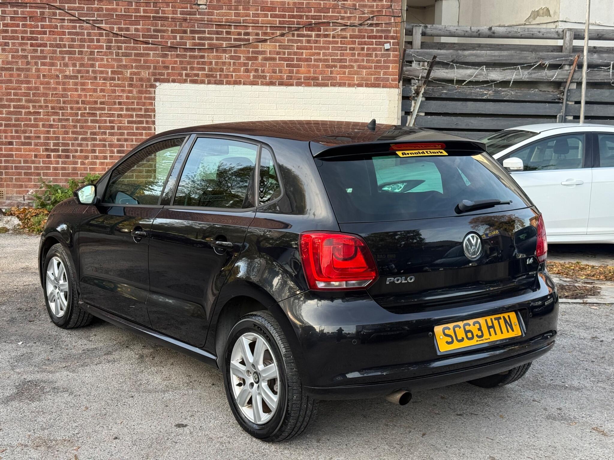 Volkswagen Polo - Image 5